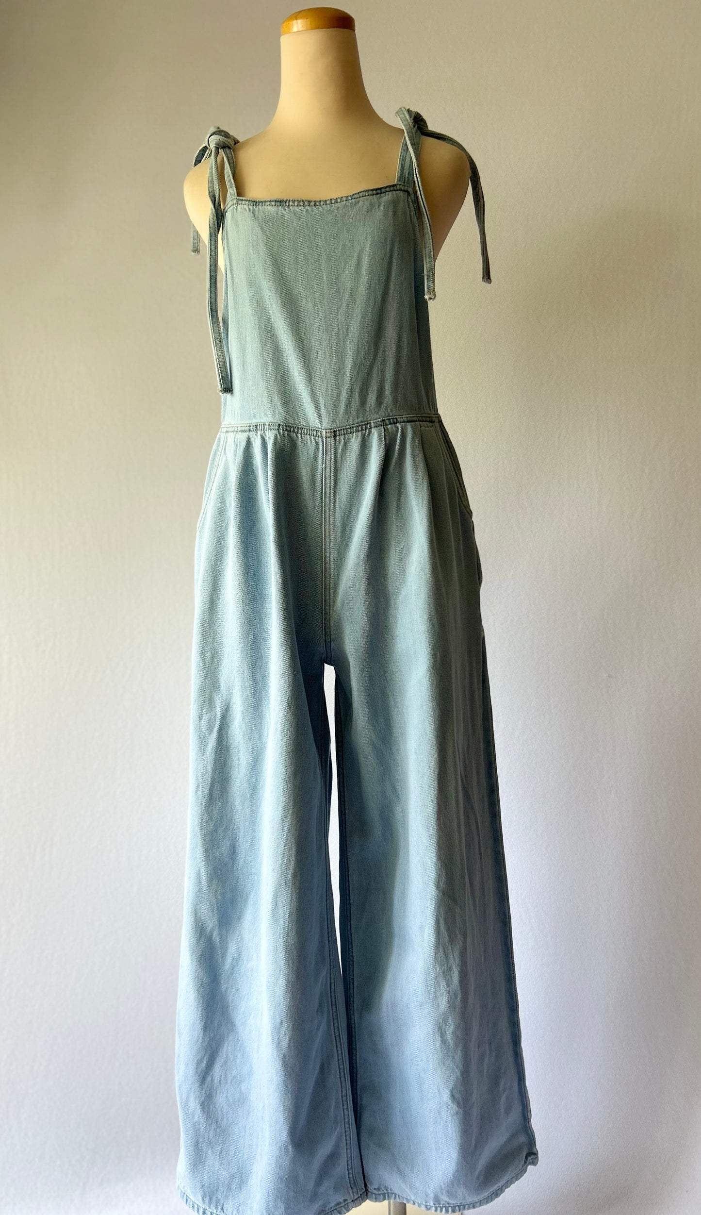 Light Wash Wide-Leg Denim Jumpsuit with Tie Straps