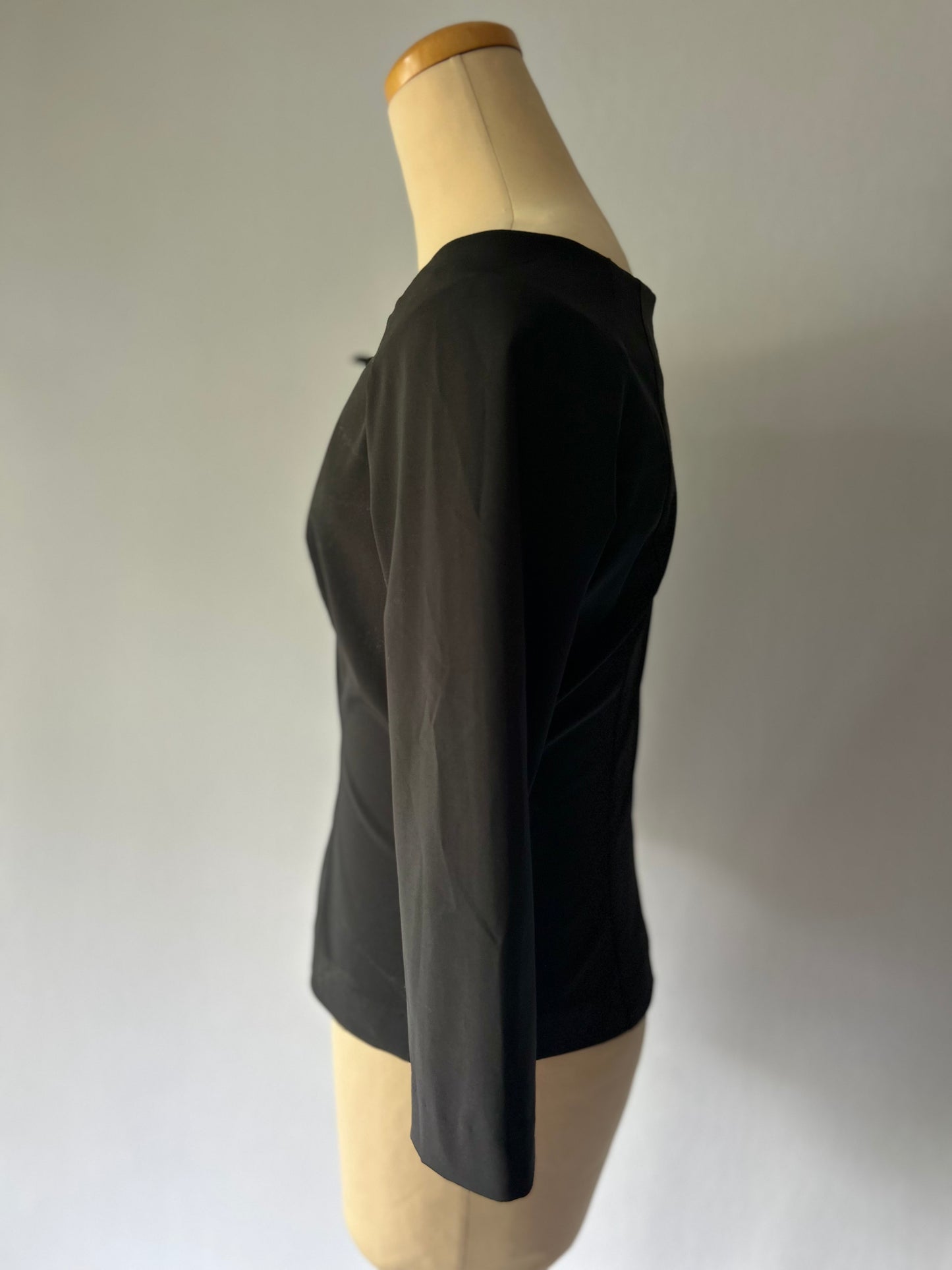 Jane Daniels Off-the-Shoulder Zip-Front Blouse – Size 14