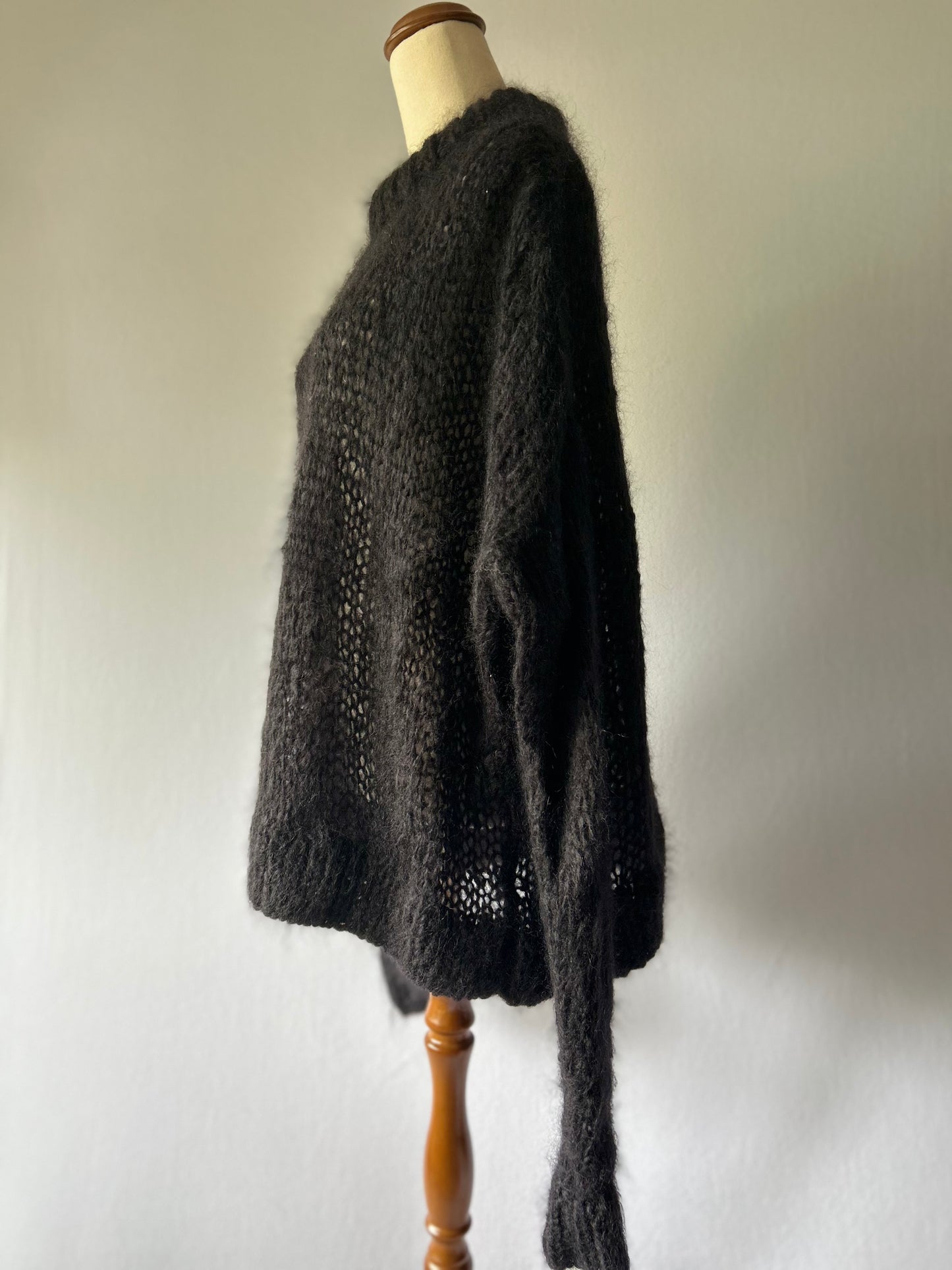 Handmade Black Mohair-Blend Chunky Oversized Knit Jumper - Size L