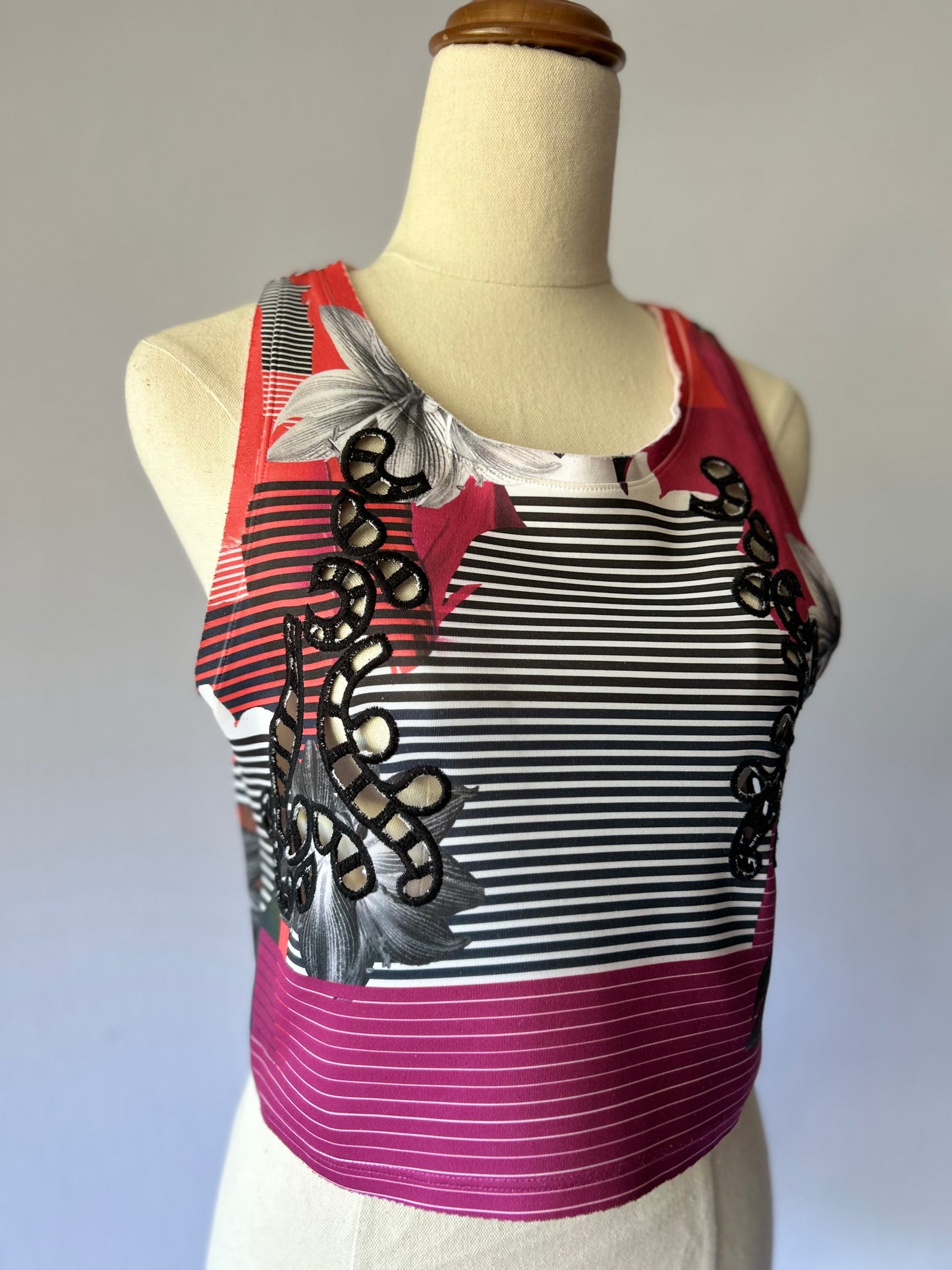 Vibrant Floral & Stripe Cropped Tank Top (Size Small)