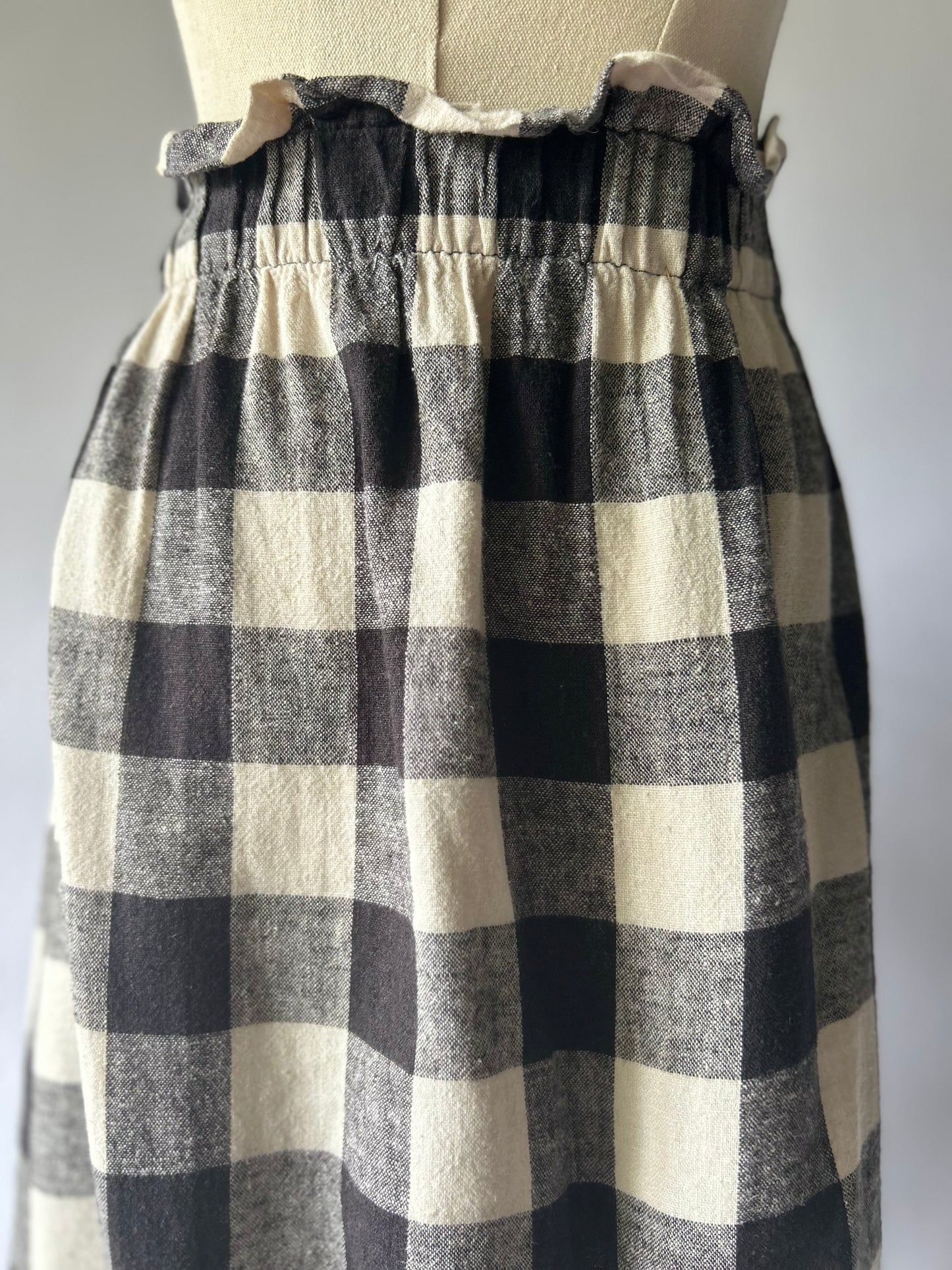 Linen Check Skirt with Belt – Size 14