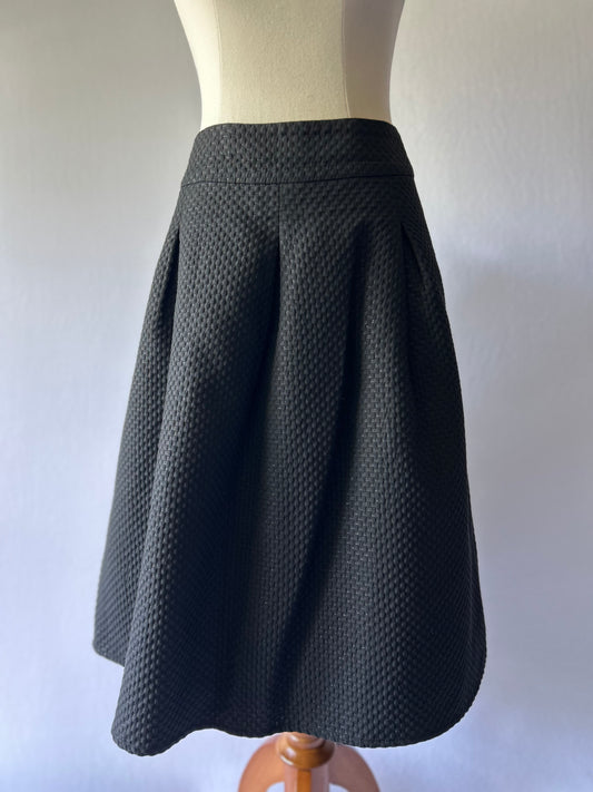 Textured Black Skirt Size 14