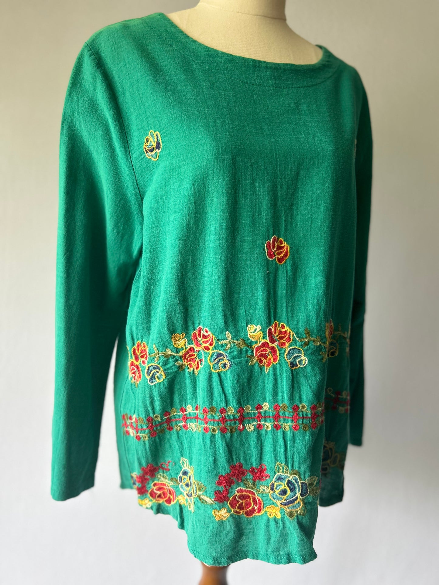 Green Cotton Embroidered Tunic Top – Size L