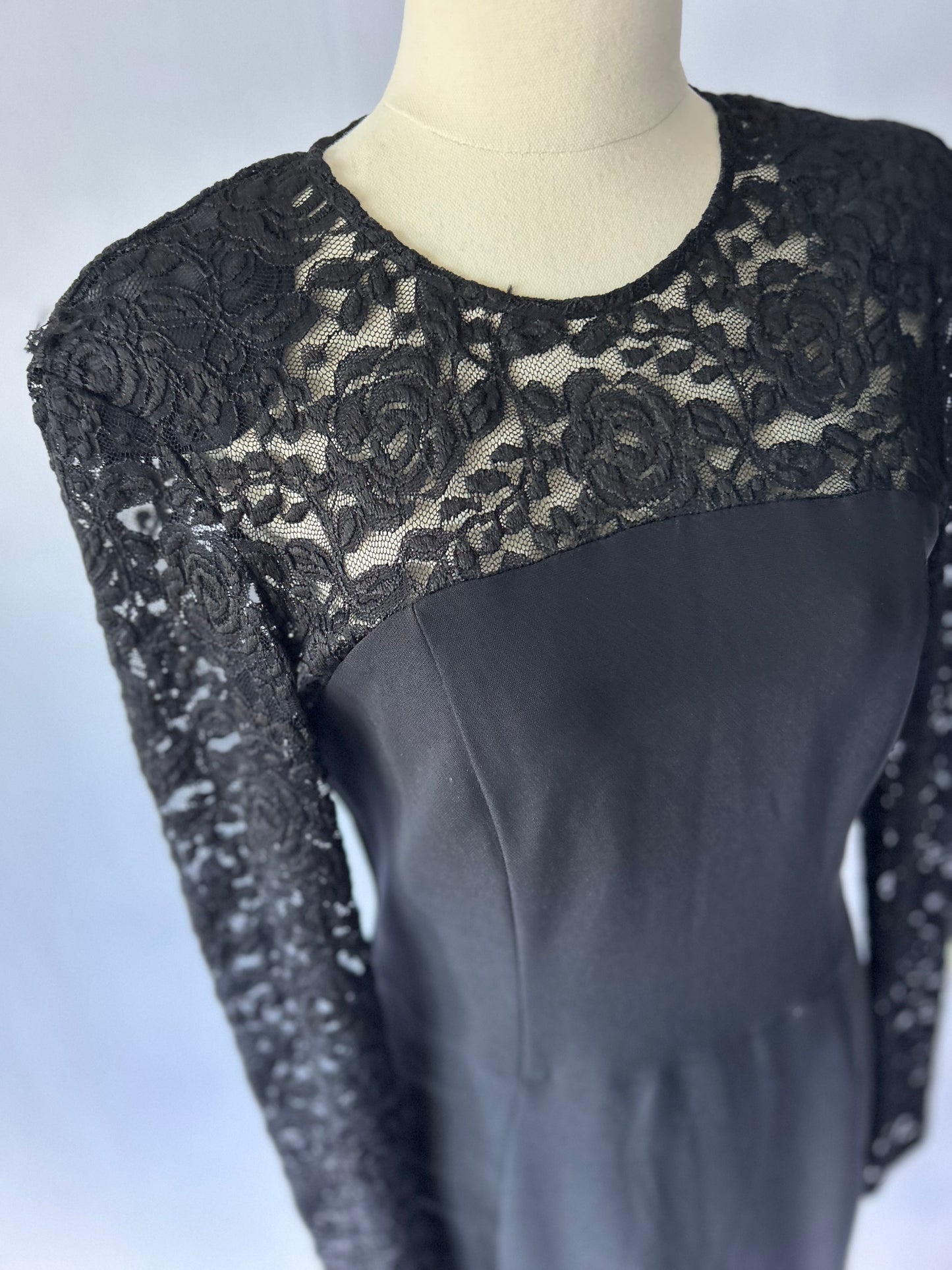 Cue Long Sleeve Black Dress | Lace Detail | Size 10 | Knee-Length