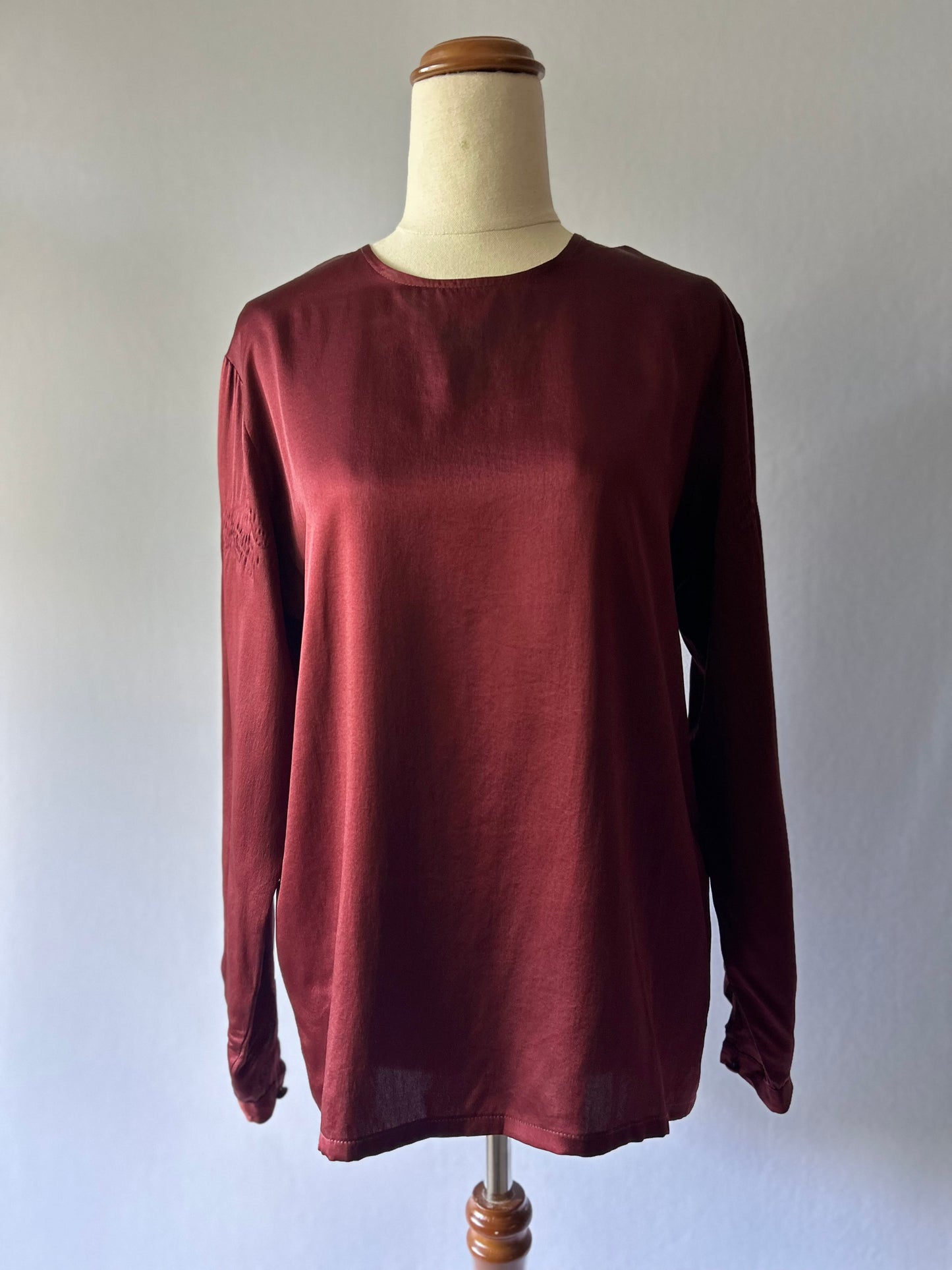 Ranier Vintage 100% Pure Silk Long-Sleeve Embroidered Blouse - Size 8