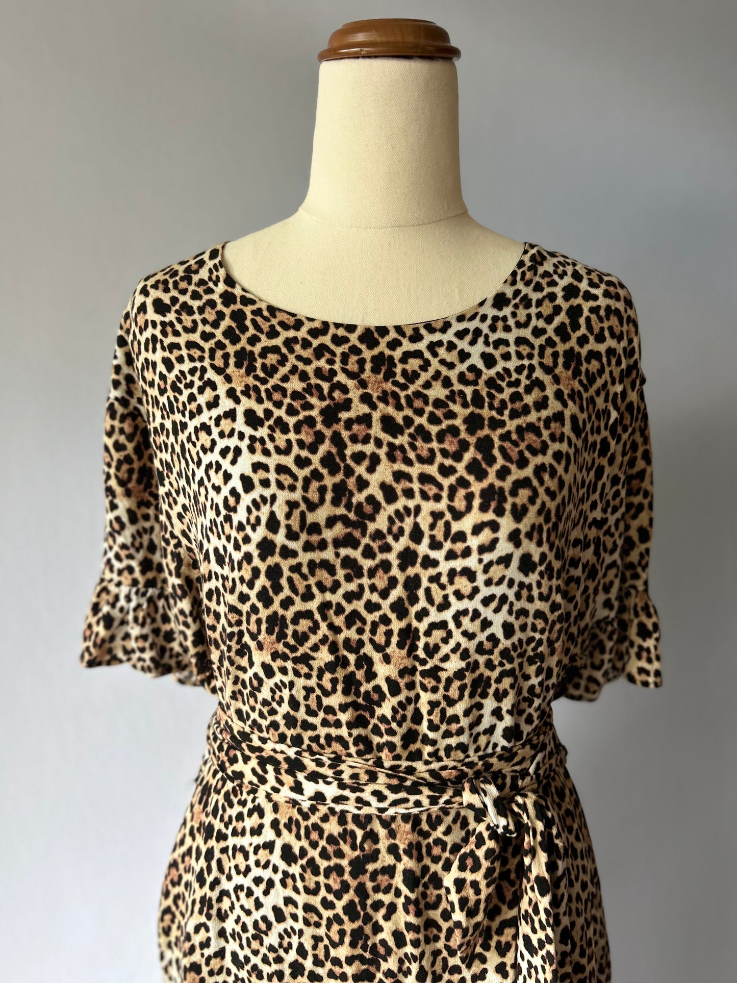 Decjuba 100% Viscose Leopard Print Tie-Waist Dress - Size 10