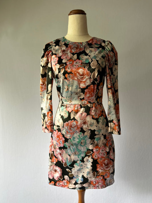 Zara Floral Long-Sleeved Mini Dress – Size S (New with Tags)