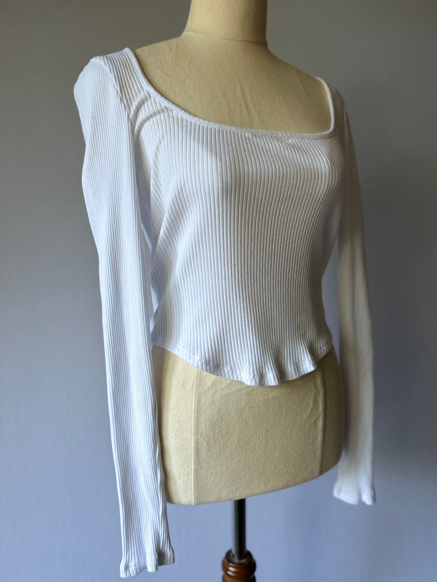 Ribbed Cotton Long-Sleeve Curved Hem Top - Optical White - Size Small