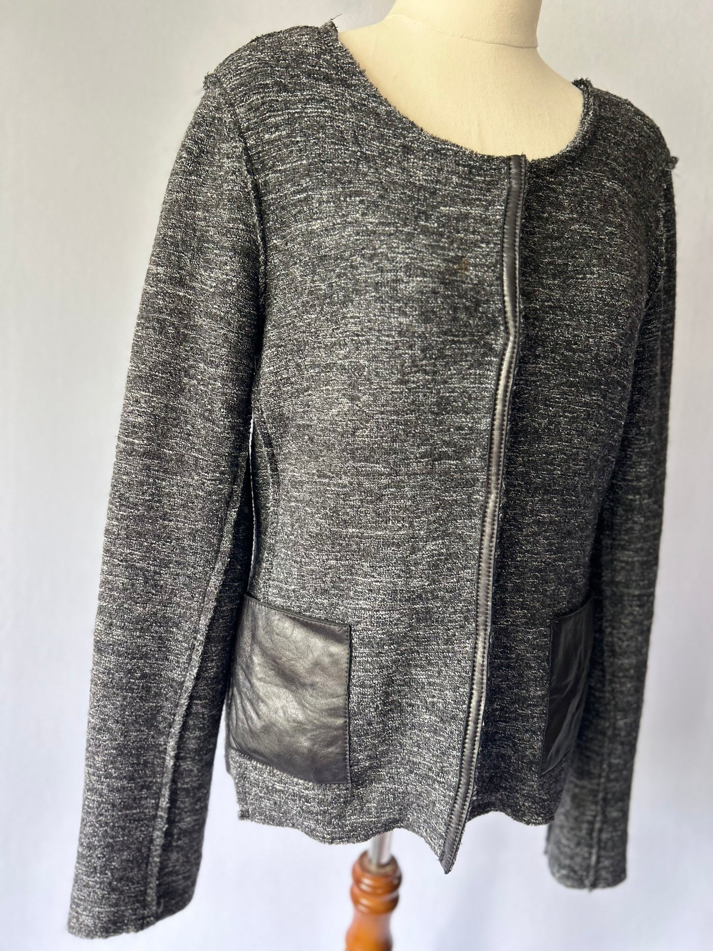 Graham & Spencer Wool-Blend Cardigan with Lambskin Leather Pockets – Size S