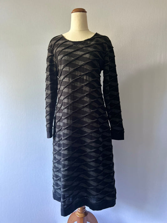 Toat "Ripple Effect" Textured Midi Dress – Size 10