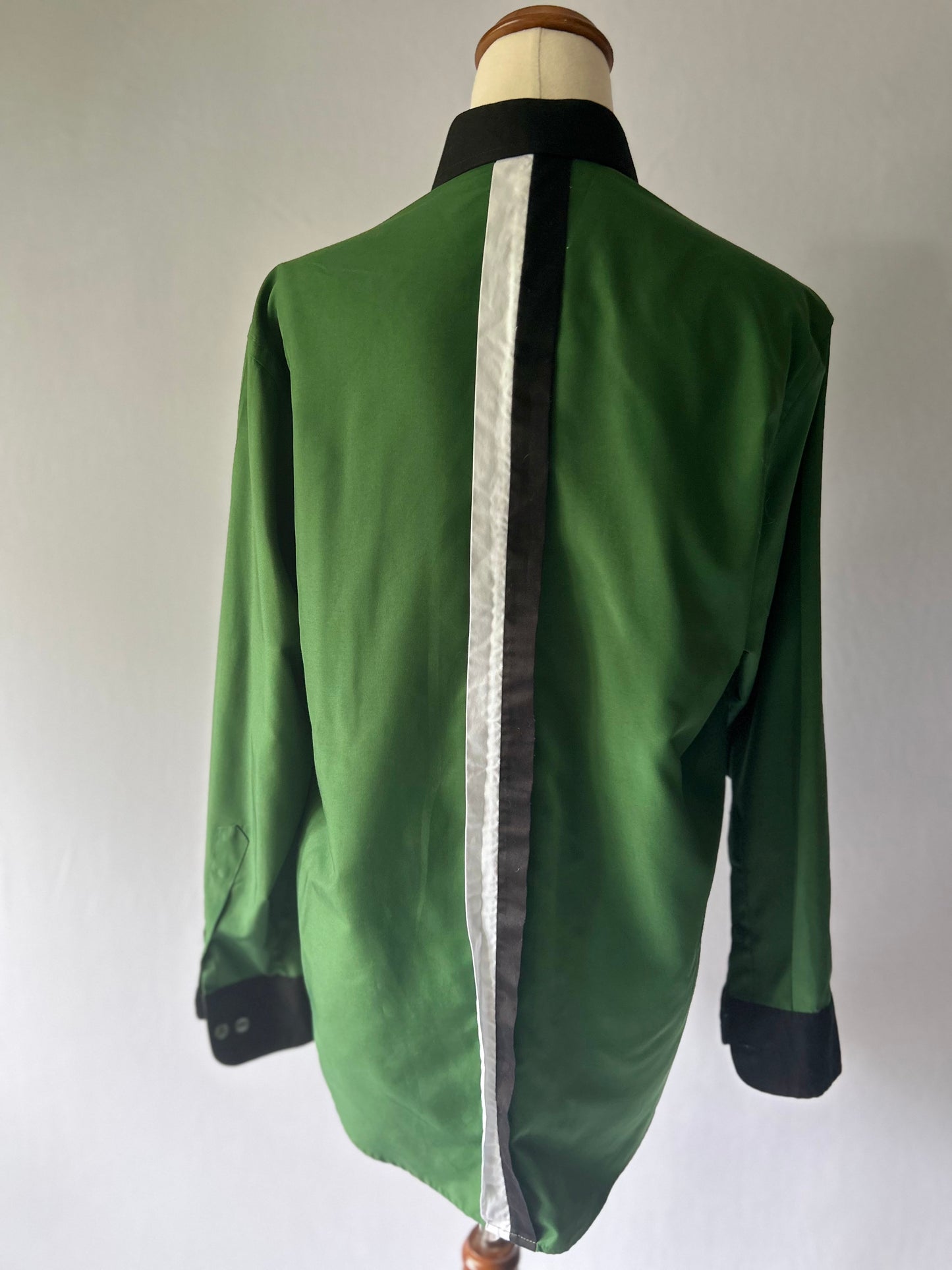 Green Satin Shirt with Contrast Collar – By Ant (Size M/L)