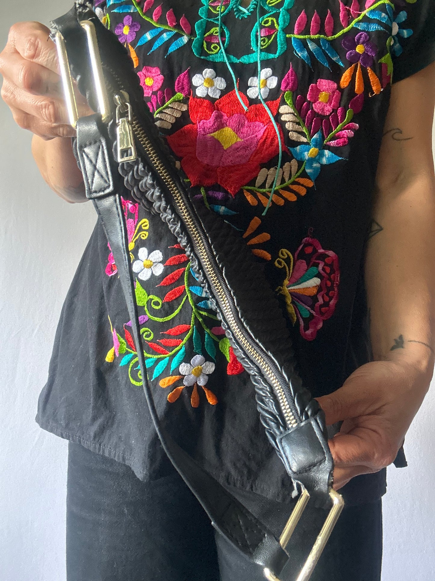 Black Textured Shoulder Bag – Vintage Inspired
