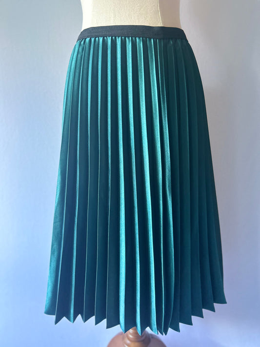 Metallic Emerald Green Satin Pleated Midi Skirt - Size M