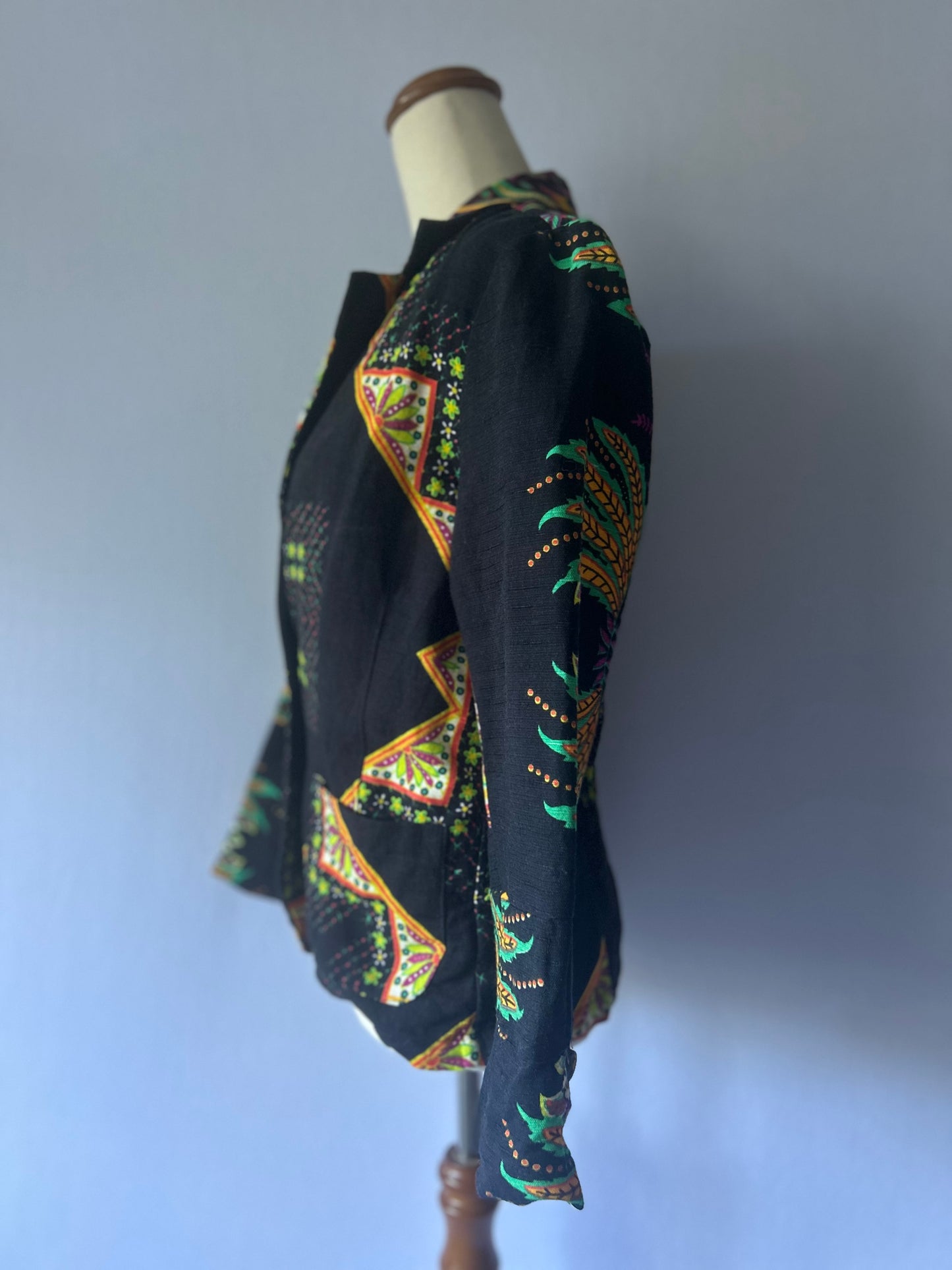 Artisan Graphic Print Linen-Blend Blazer - Size 38 (S/M)