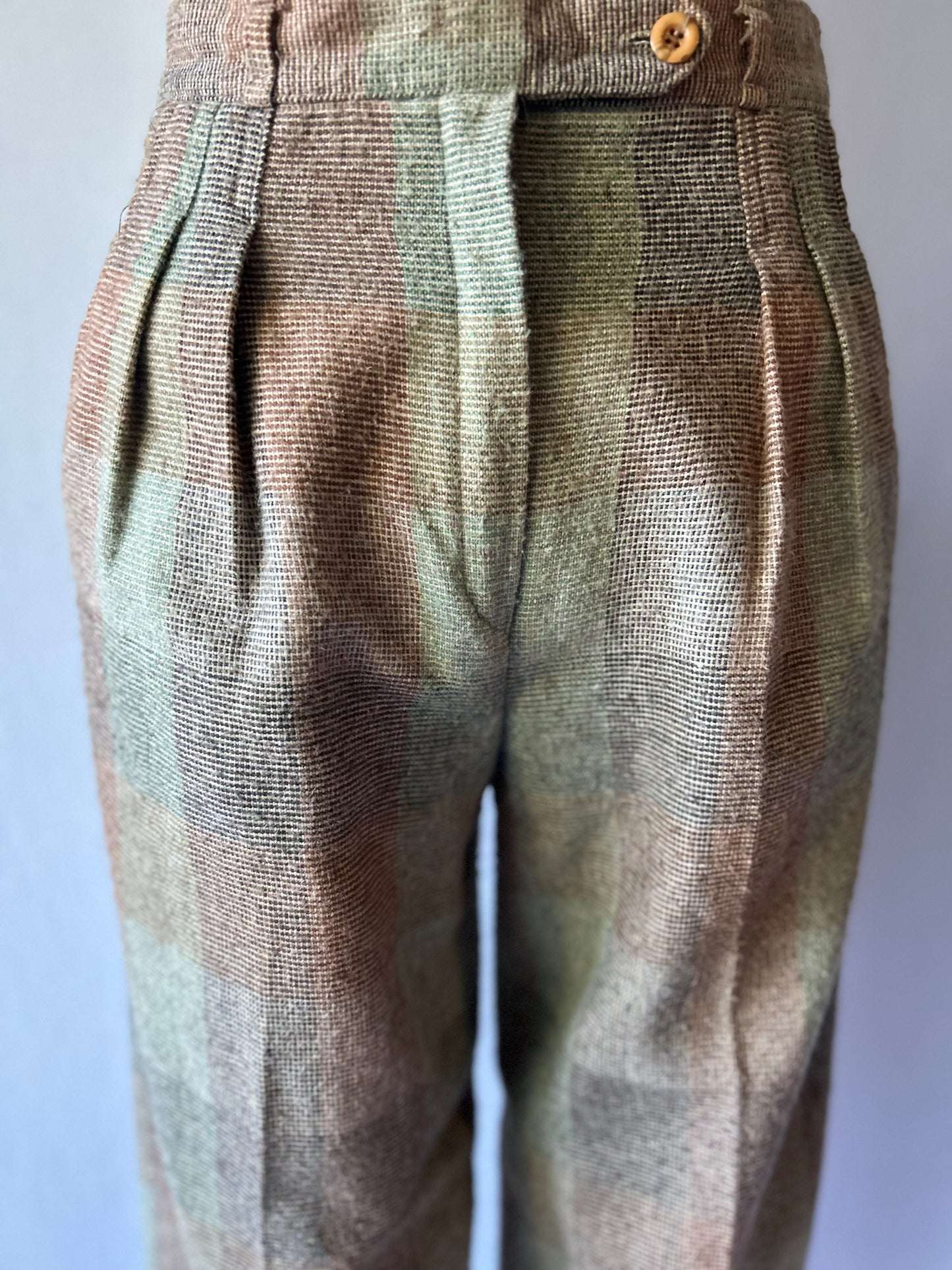 Katies Vintage High-Waisted Pleated Plaid Trousers - Size 8