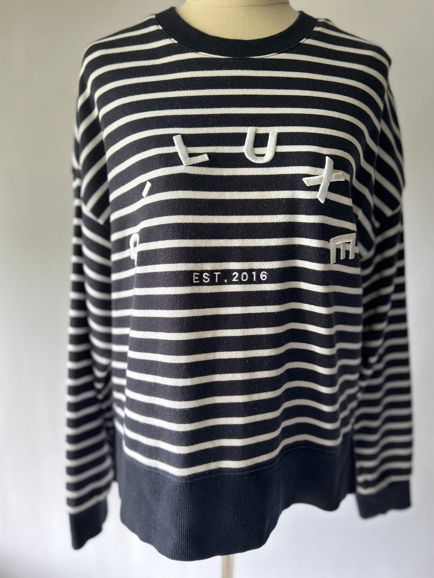 Decjuba Navy & White Striped Jumper – Size M