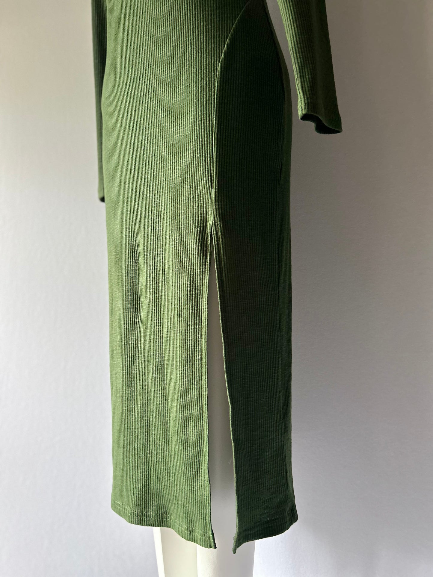 Olive Green Ribbed Mock Neck Maxi Dress - Size XL