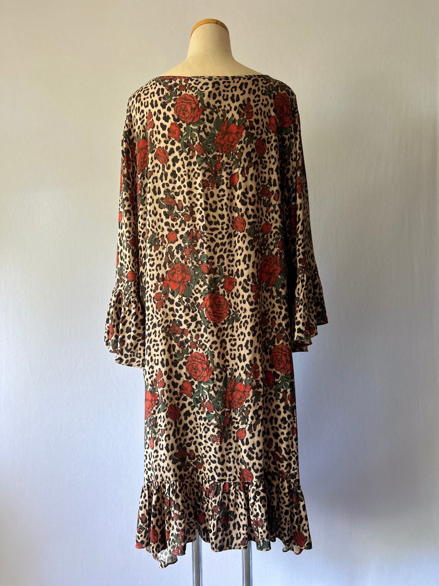 Leopard & Rose Print Tiered Smock Dress - Size 18