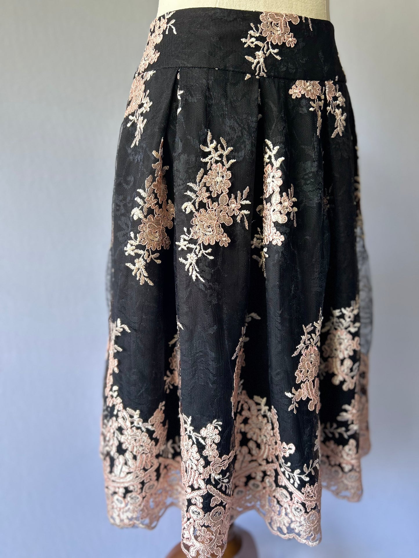 Black Lace Embroidered Skirt Size 12