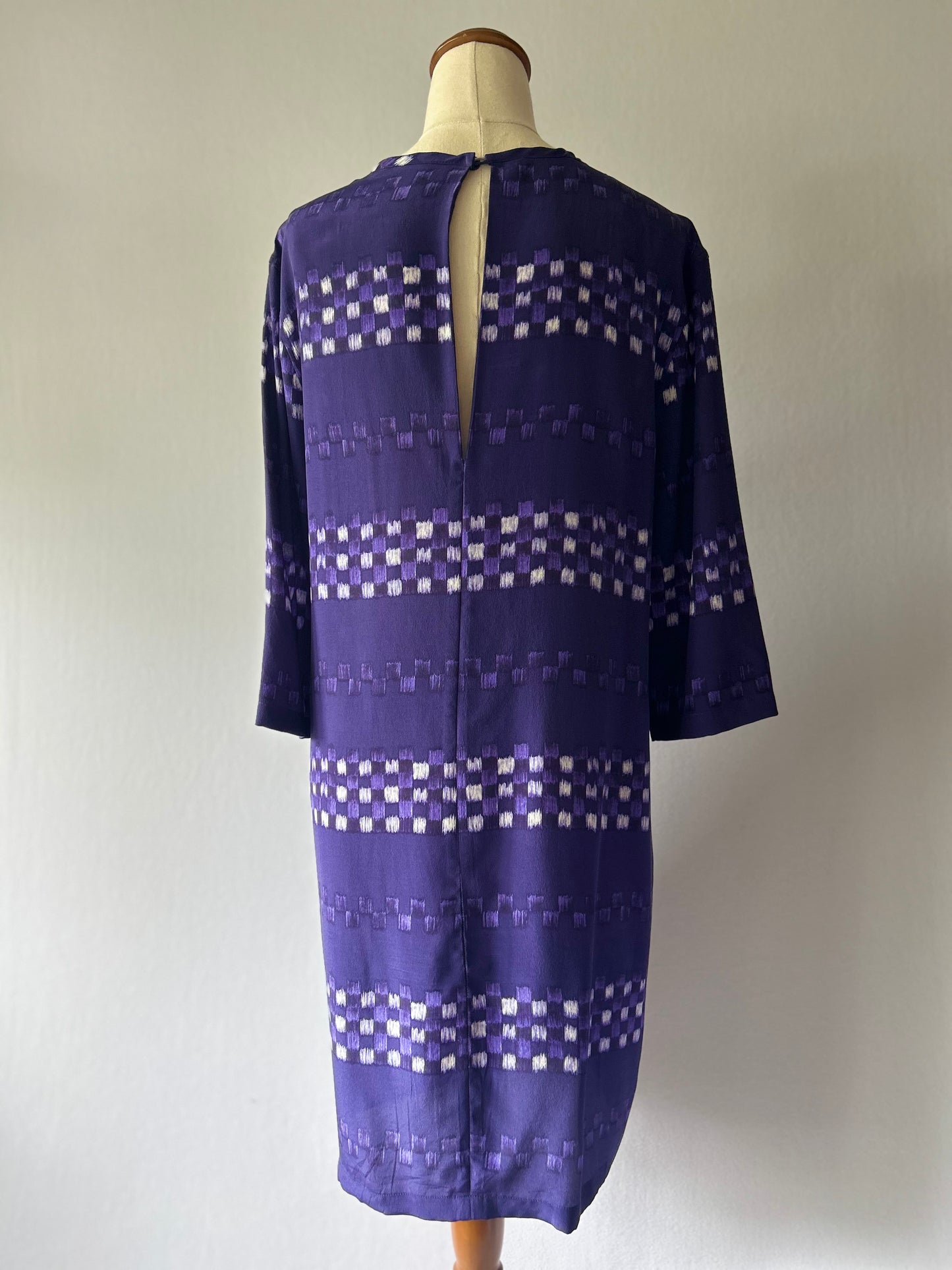 Equipment Signature 100% Silk Shift Dress – Size M