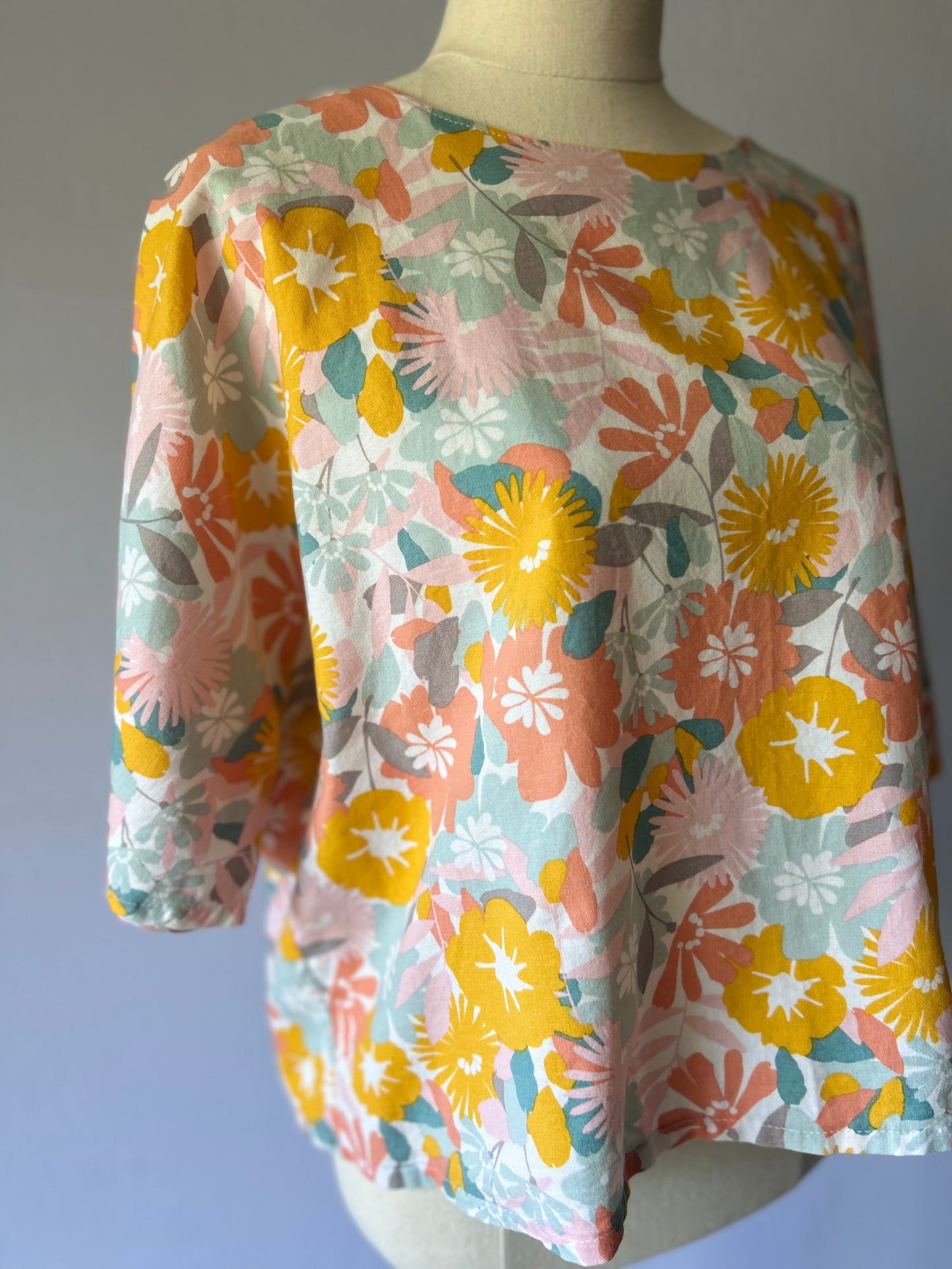 Yellow Floral Cotton Top – Size M