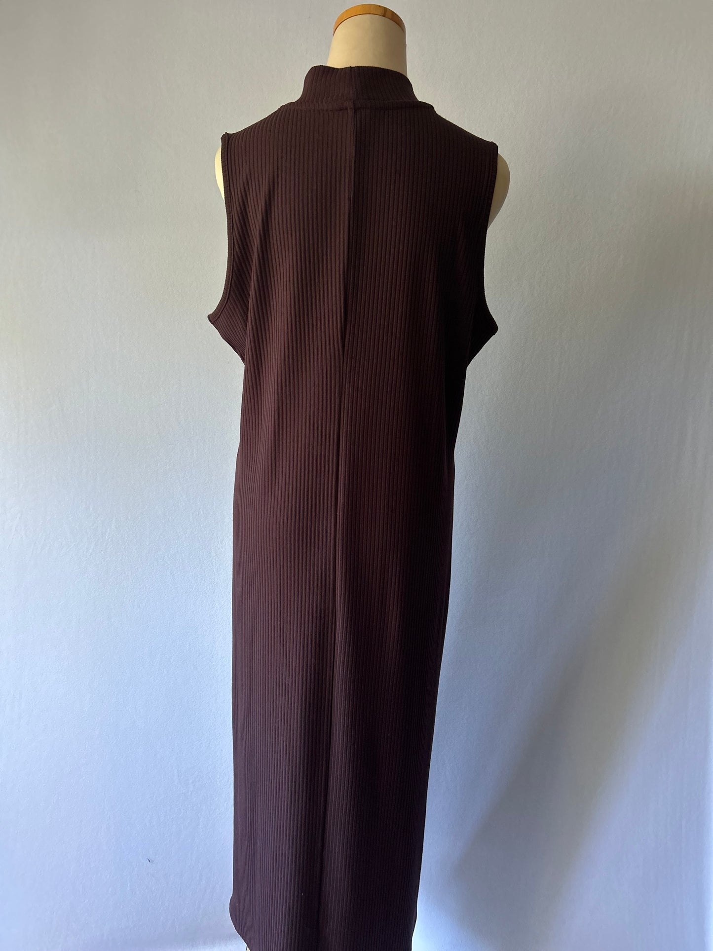 Chocolate Brown Ribbed Sleeveless Maxi Dress - Size 16