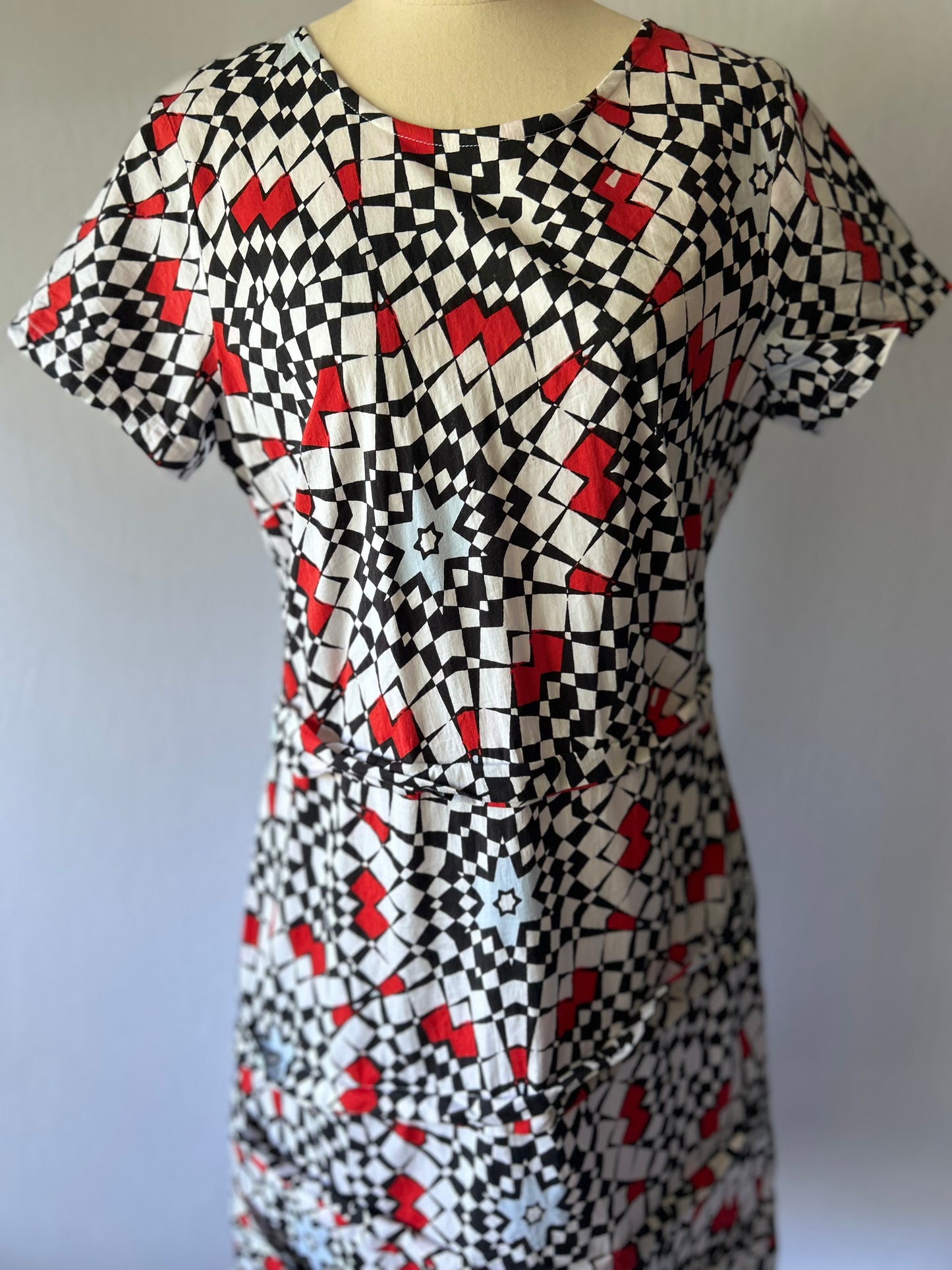 Geometric Print Dress – Size 14