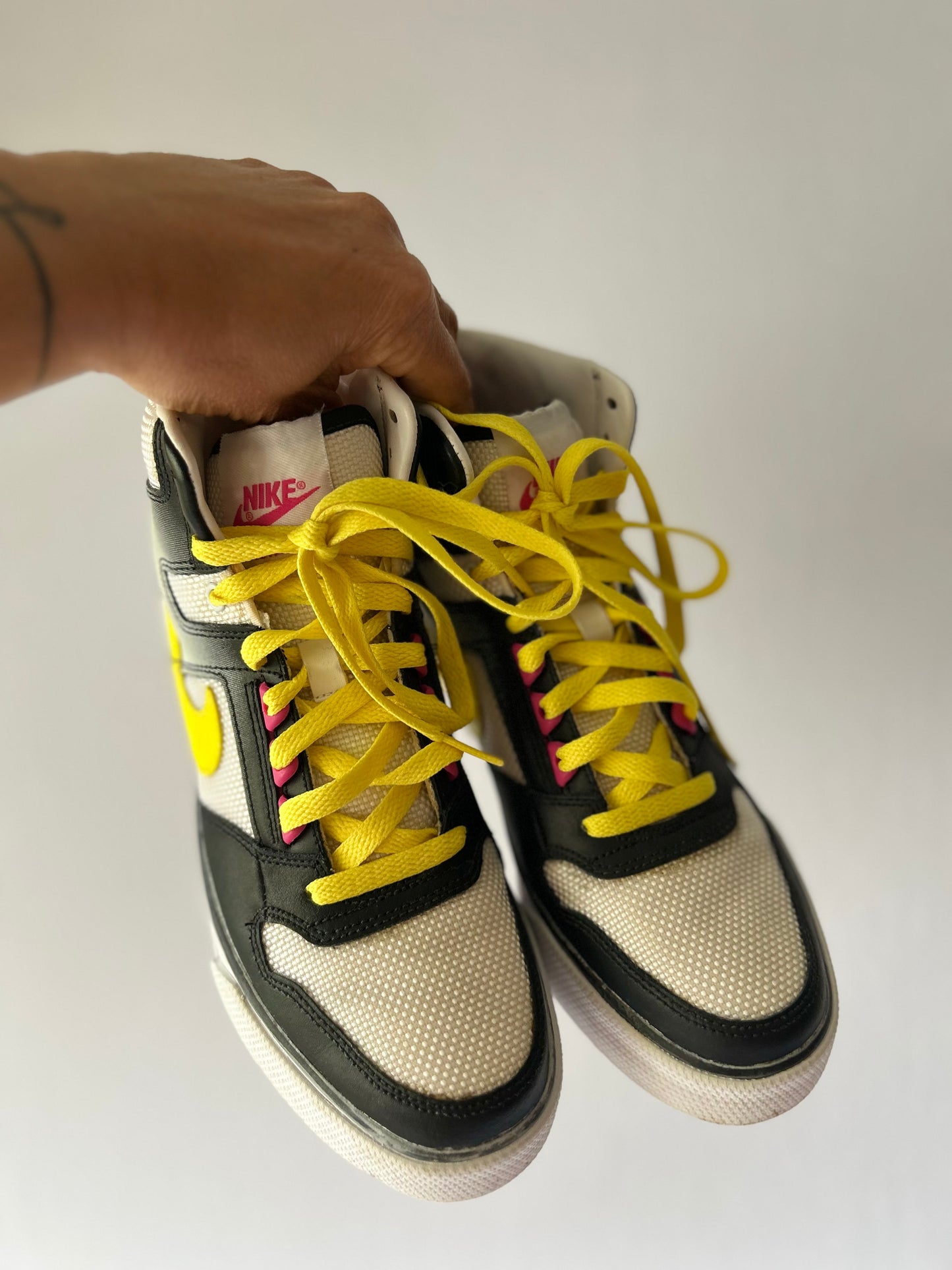 Nike High-Top Sneakers - Black, White & Neon Accents (US 8 / EUR 39)