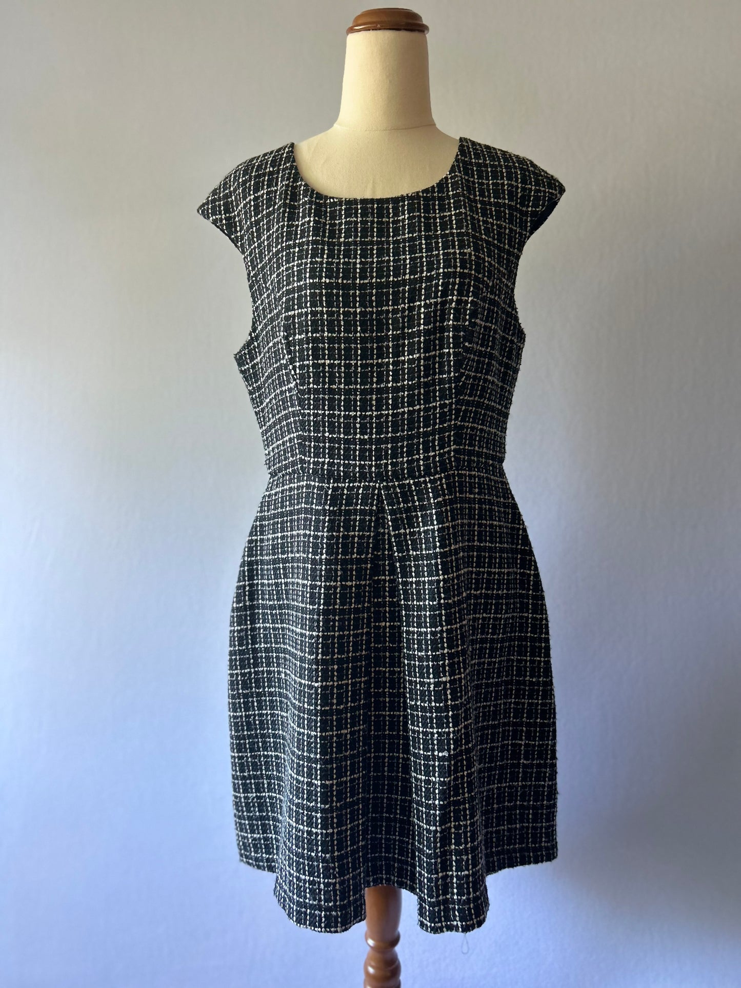 Monochrome Grid-Check Tailored Dress – Size 10