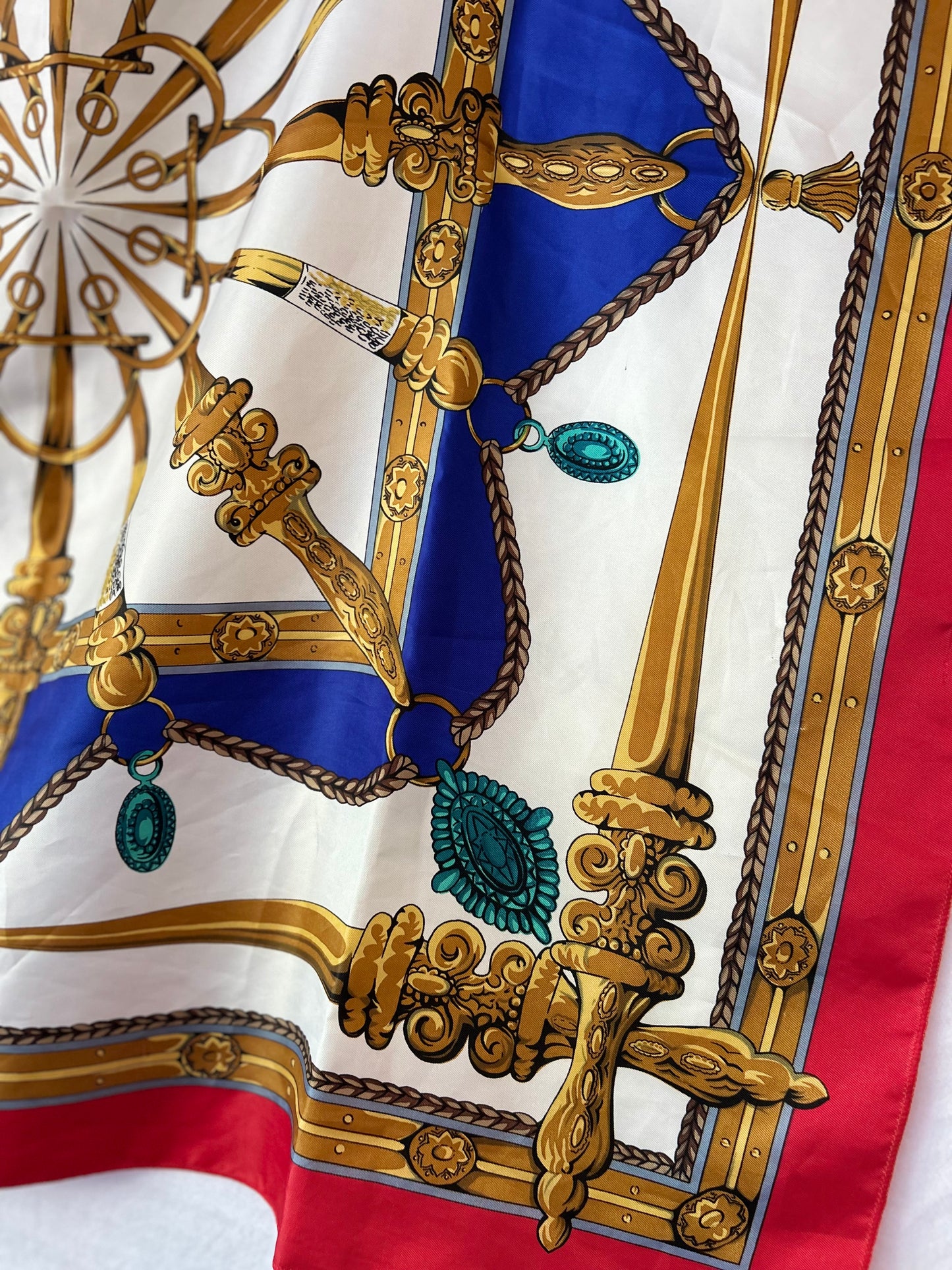Vintage-Inspired Silk Scarf – Bold Baroque Print