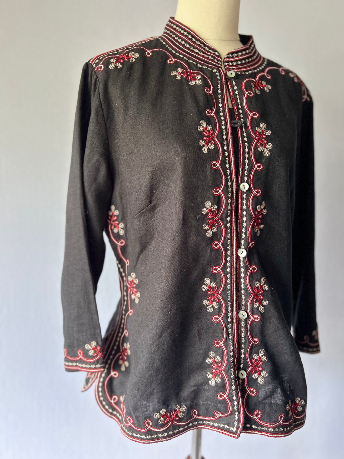Vintage Black Cotton Embroidered Blouse – Size L