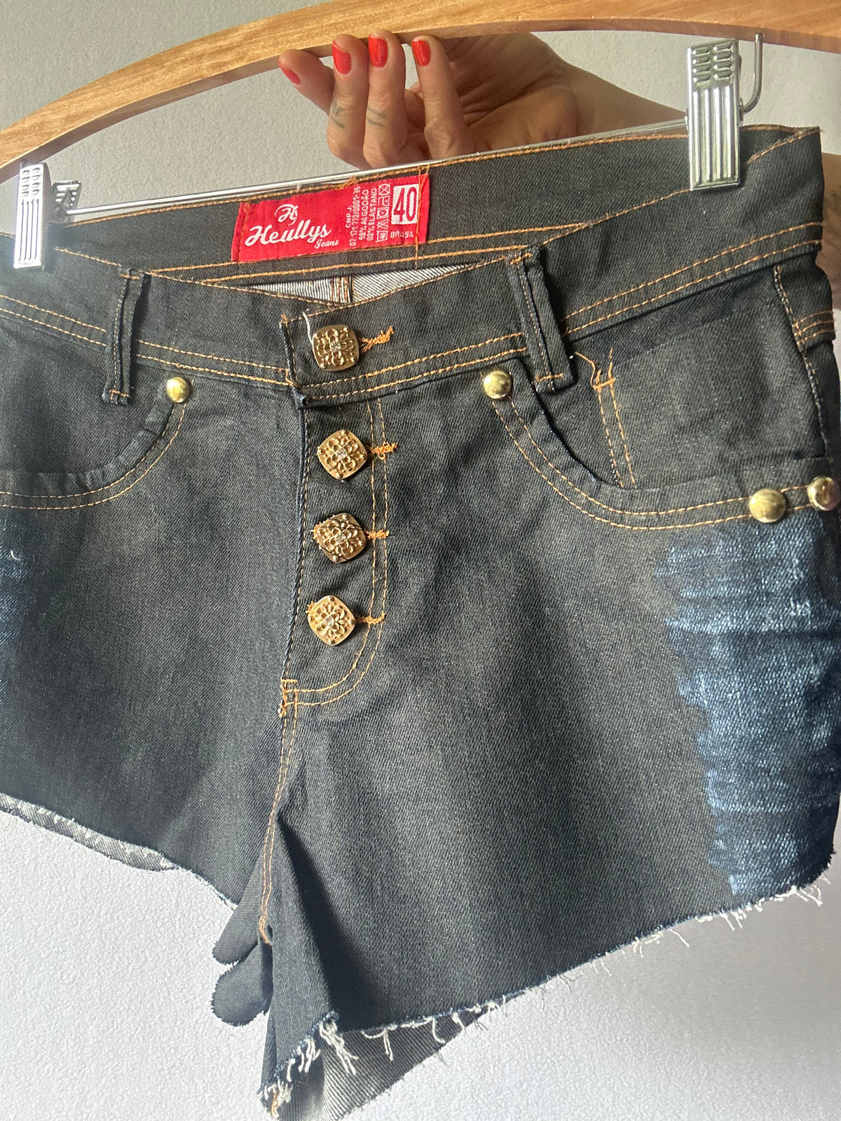 Hellmys Jeans Dark Wash Distressed Denim Shorts – Size 40 / 8