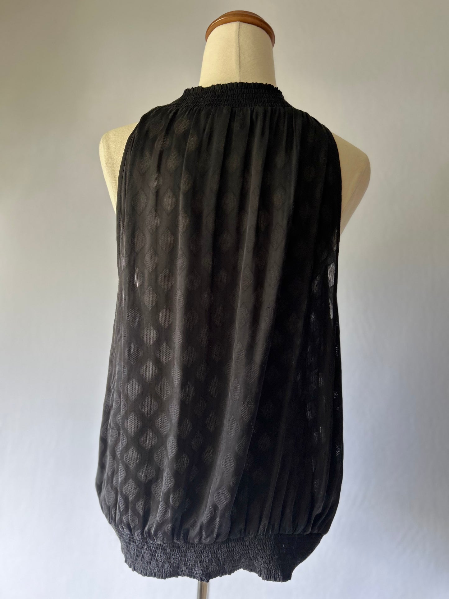 Storm Sleeveless Top – Size 10, Viscose