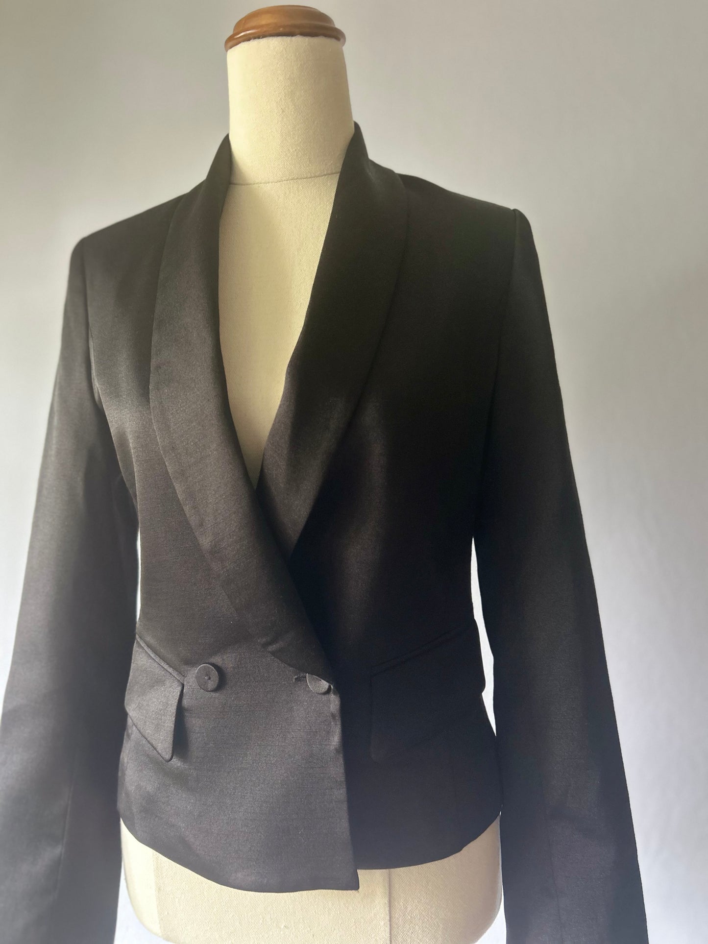Elegant Black Blazer – Size 6, Made in Australia