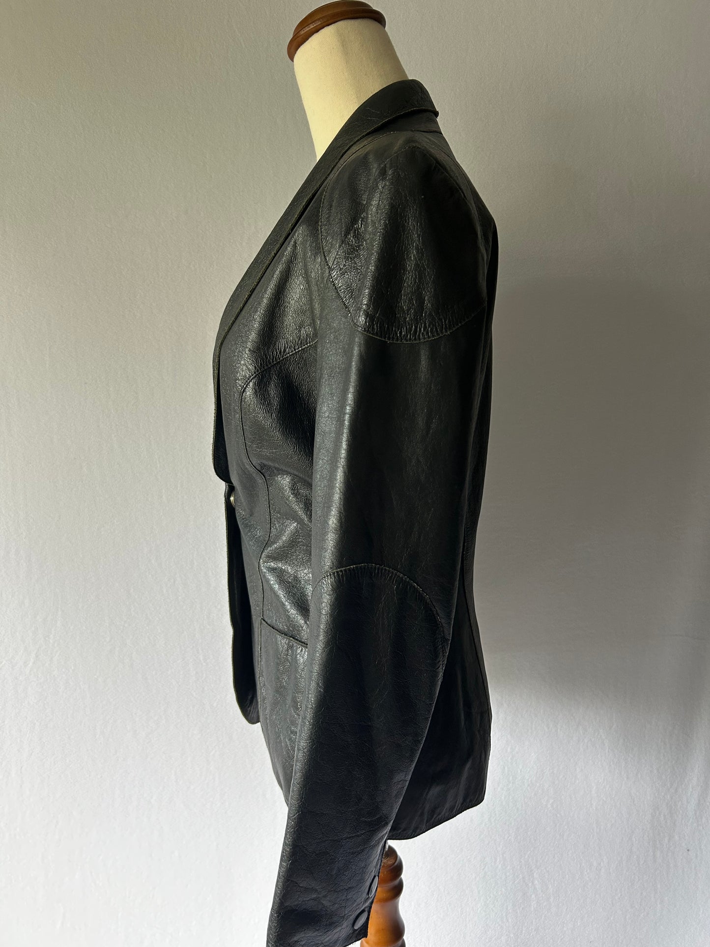 Vintage Zoomp Leather Blazer – Size 38 – Made in Brazil