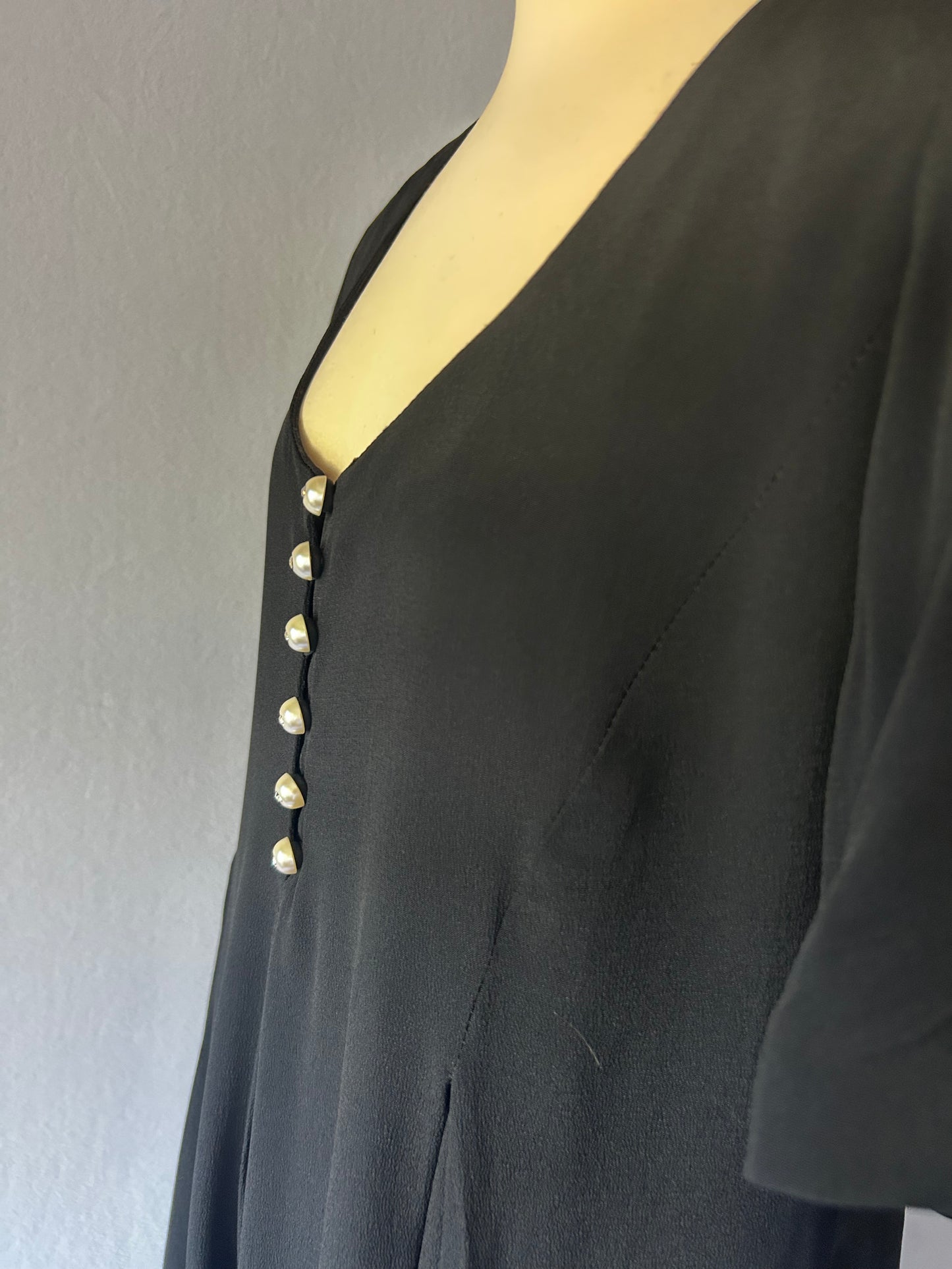 Vintage Black Jumpsuit – Size 10 – Shoulder Pads – Polyester