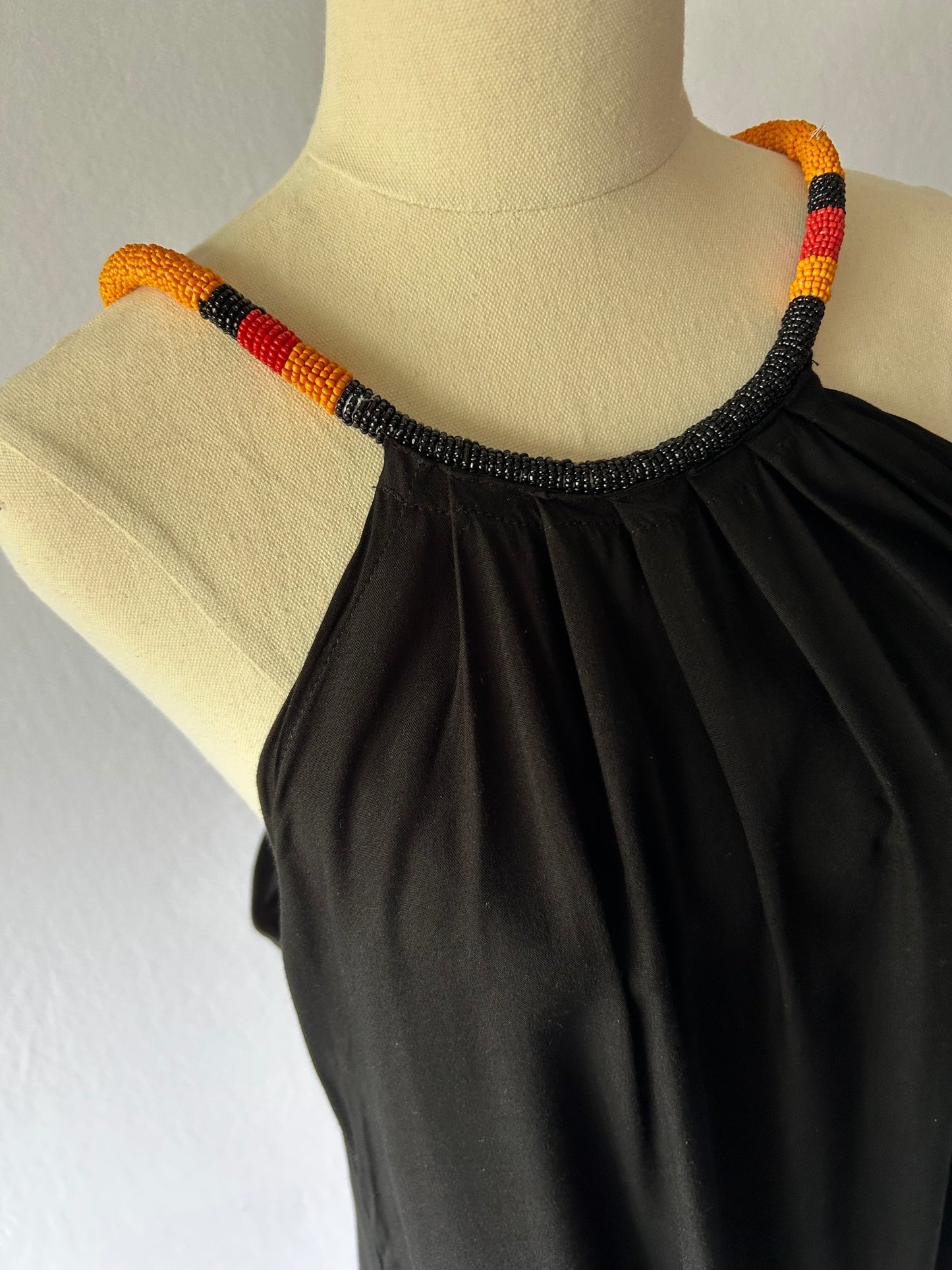 Black & Red Beaded Strap Dress – One Size (Fits M / 38–40)