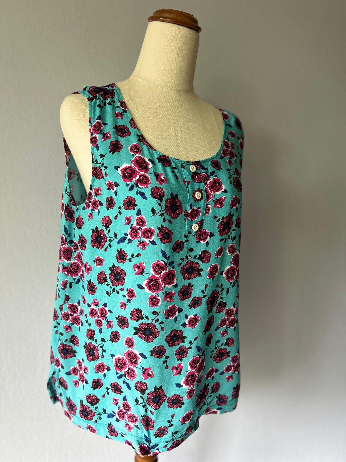 Turquoise Floral Viscose Sleeveless Top – Size S