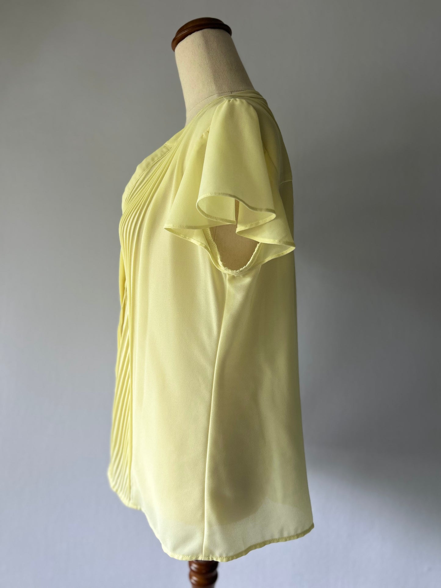 OLIVER BLACK Pleated Front Blouse - Lemon Yellow