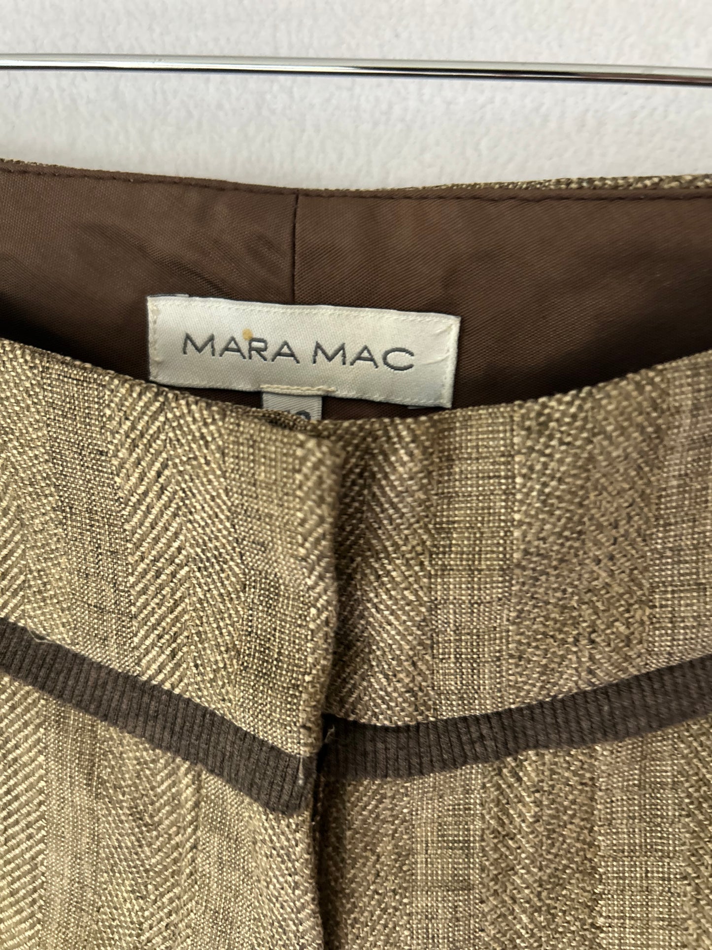 Mara Mac Tailored Tonal Contrast Trousers – Size 40
