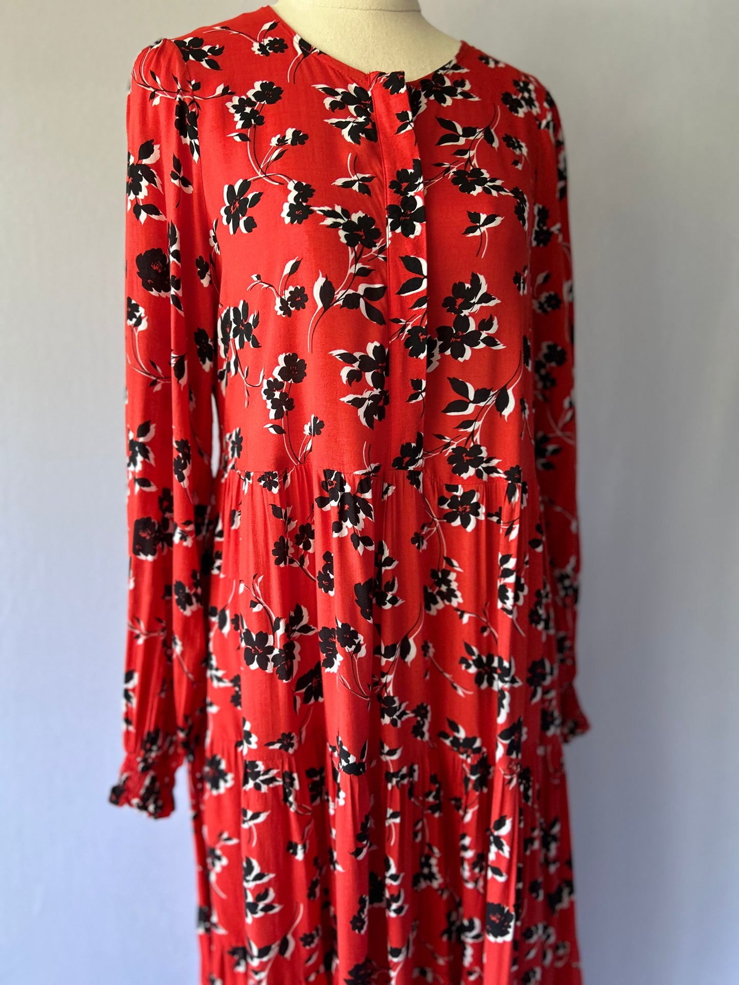Red Floral Long Sleeve Midi Dress – Size Small