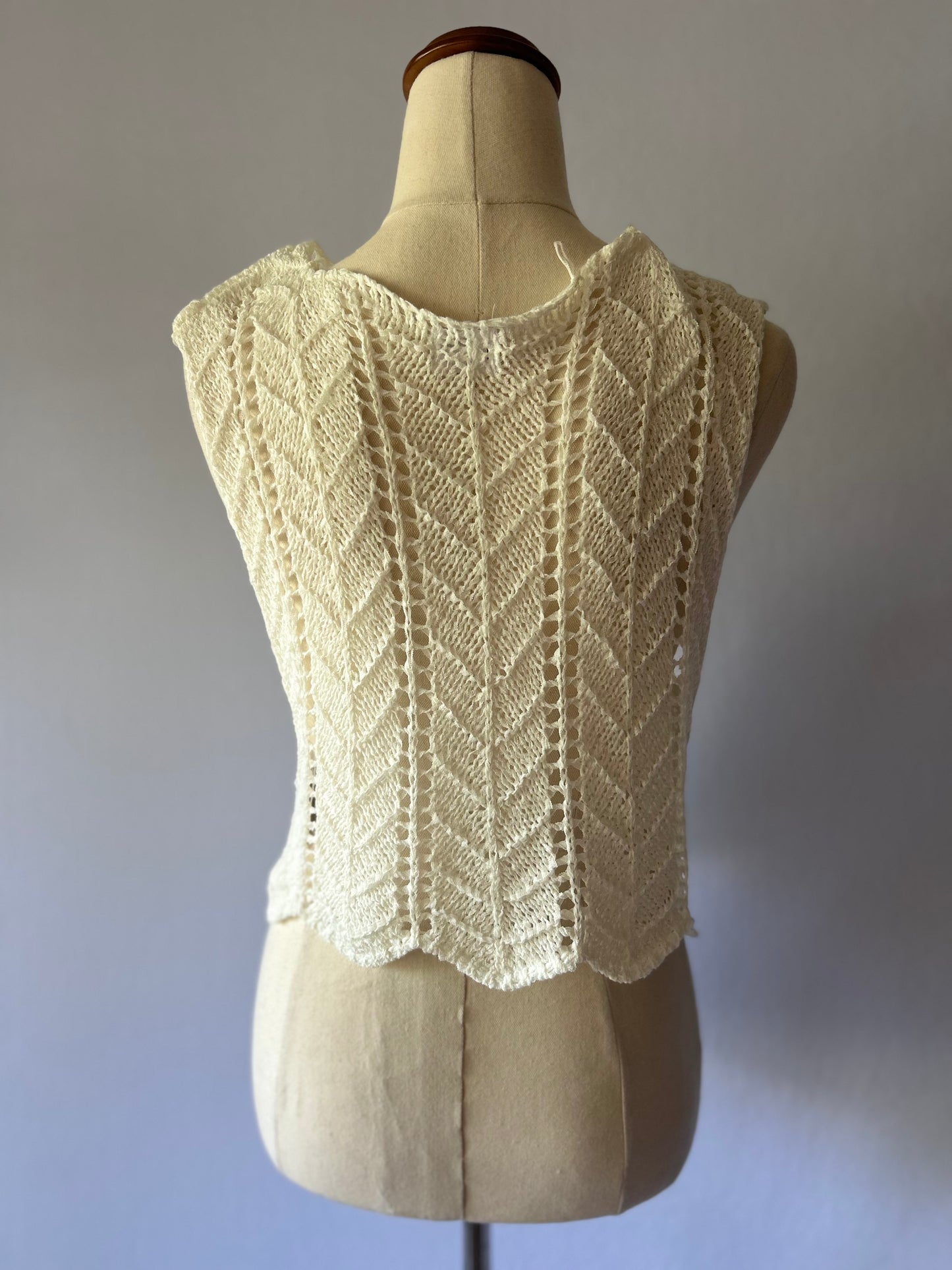 Vintage Style Open-Weave Knit Vest - Size Small