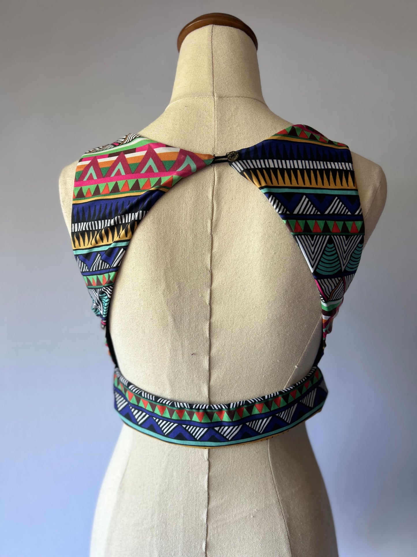 Geometric Print Crop Top – Size Small