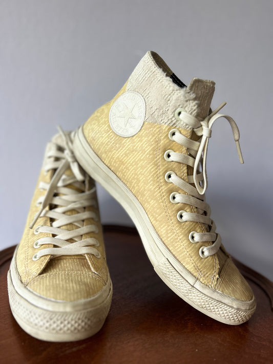 Converse Chuck Taylor All Star High Top Sneakers - Water-Repellent Textured Yellow - Size US Men's 8 / Women's 10
