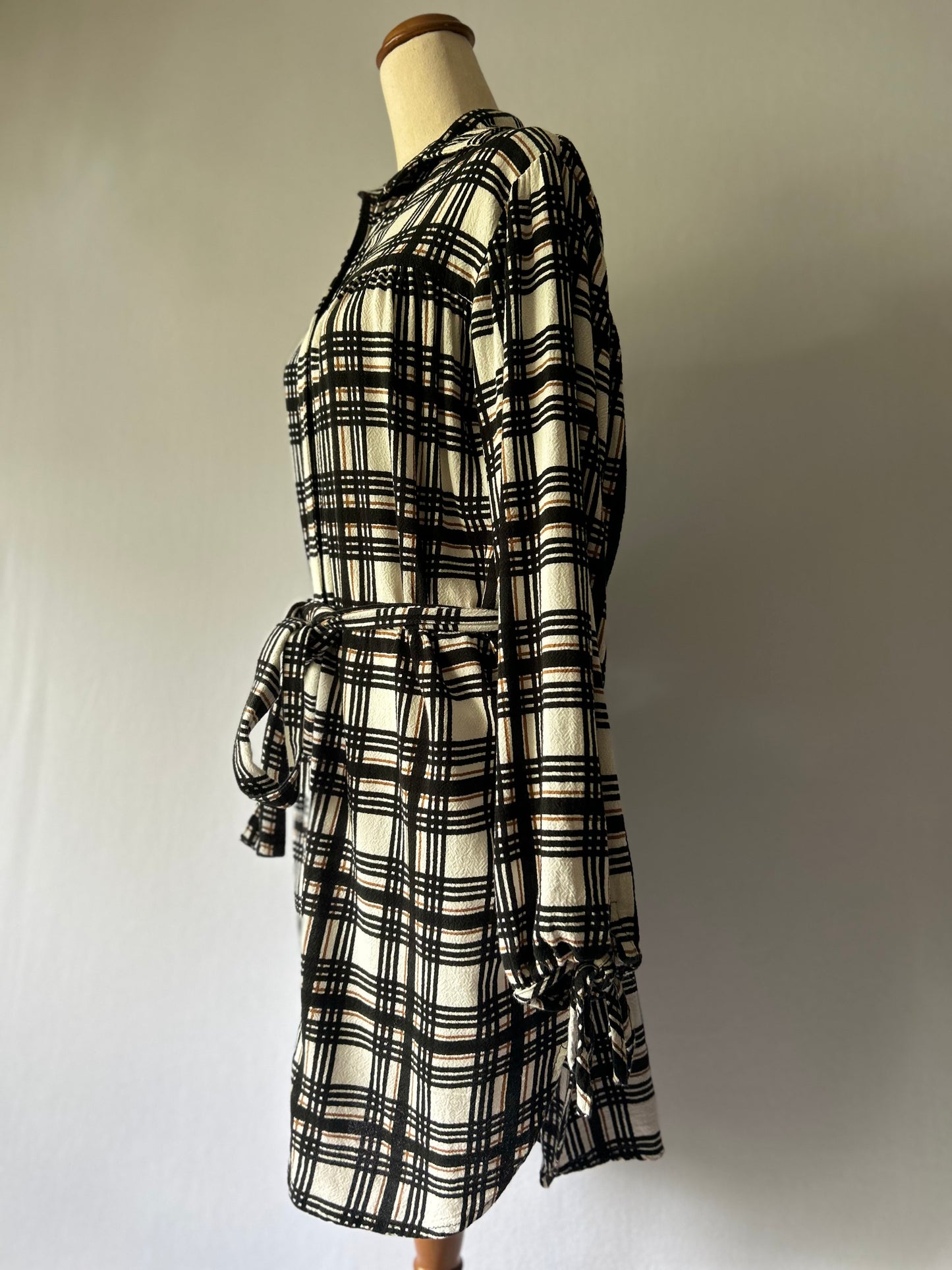 Beige & Black Plaid Cotton Shirt Dress with Belt – Size S