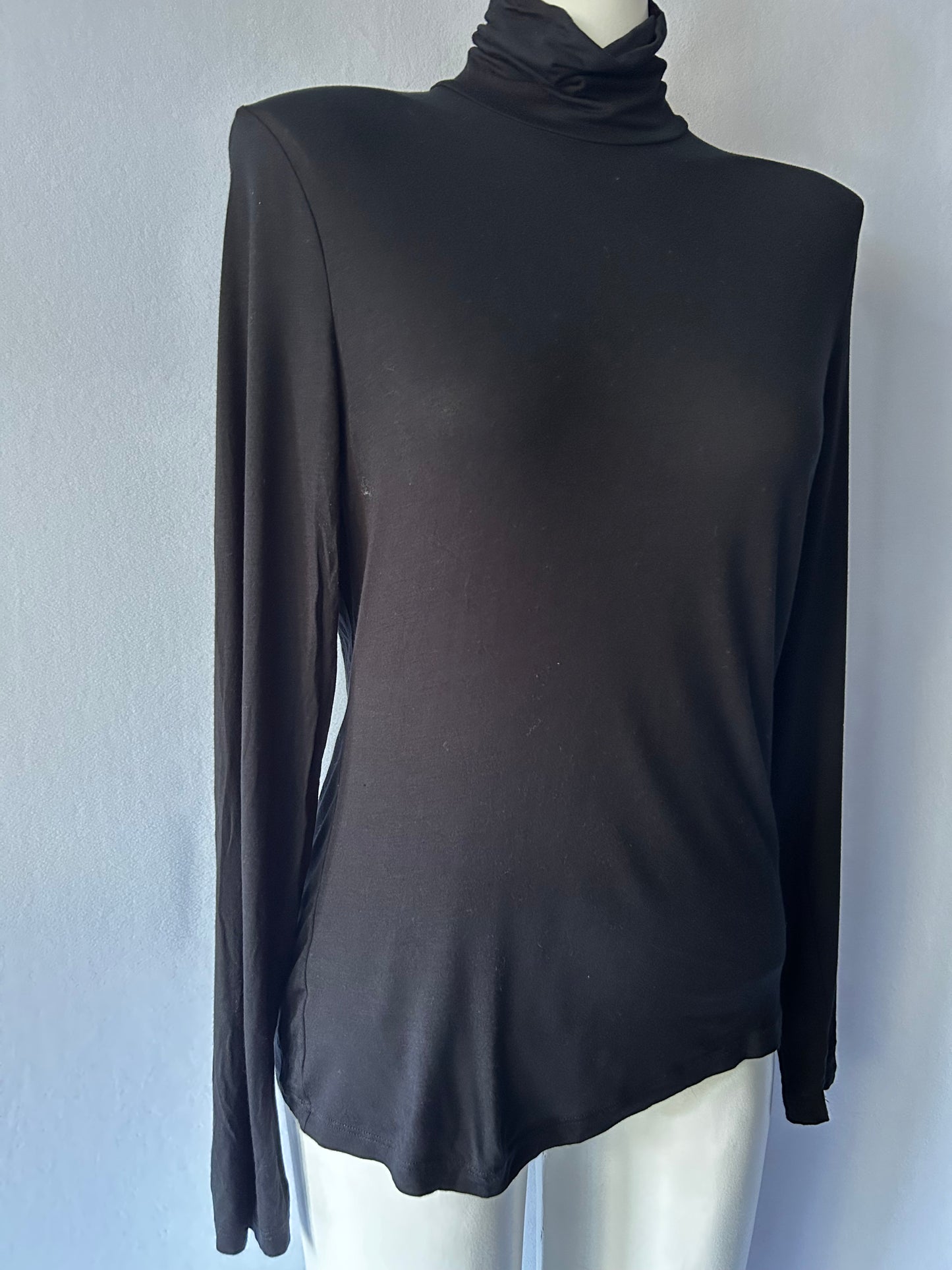 Black High-Neck Long Sleeve Turtleneck Top - Size M
