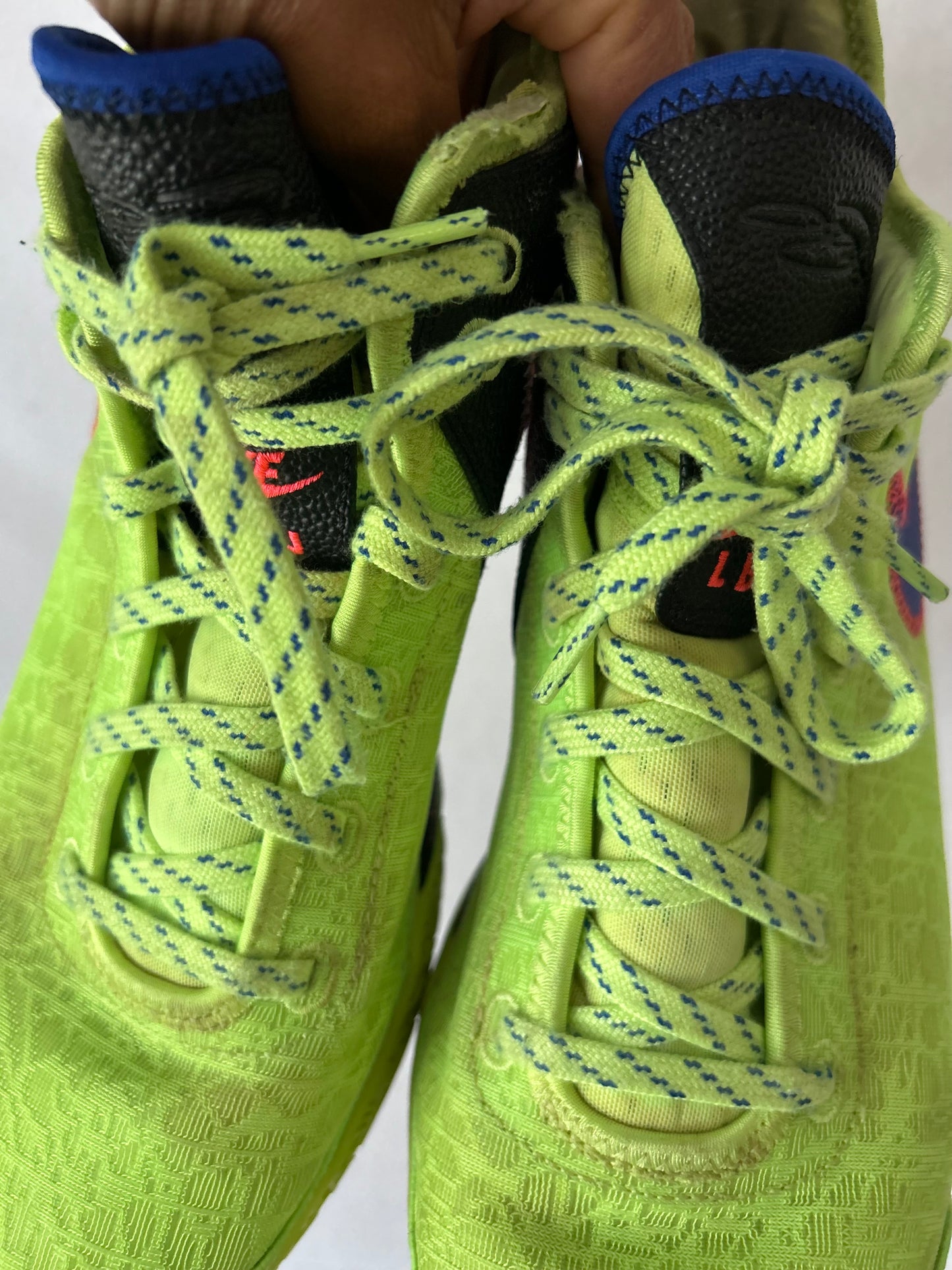 Nike Performance Basketball Sneakers – Volt / Hyper Blue
Size: Men's US 12 / UK 11 / EUR 46