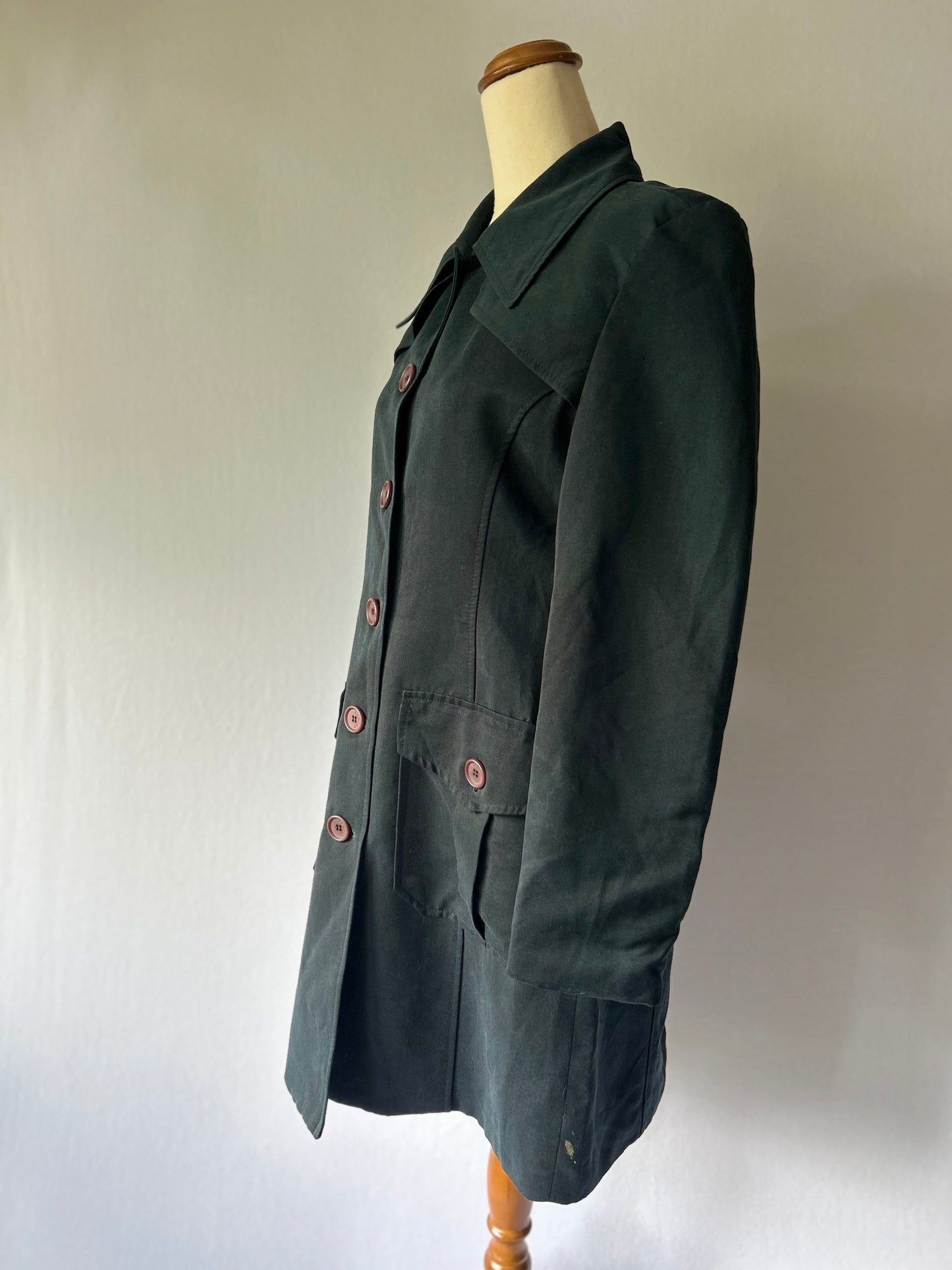 Classic Navy Tailored Blazer – Size M