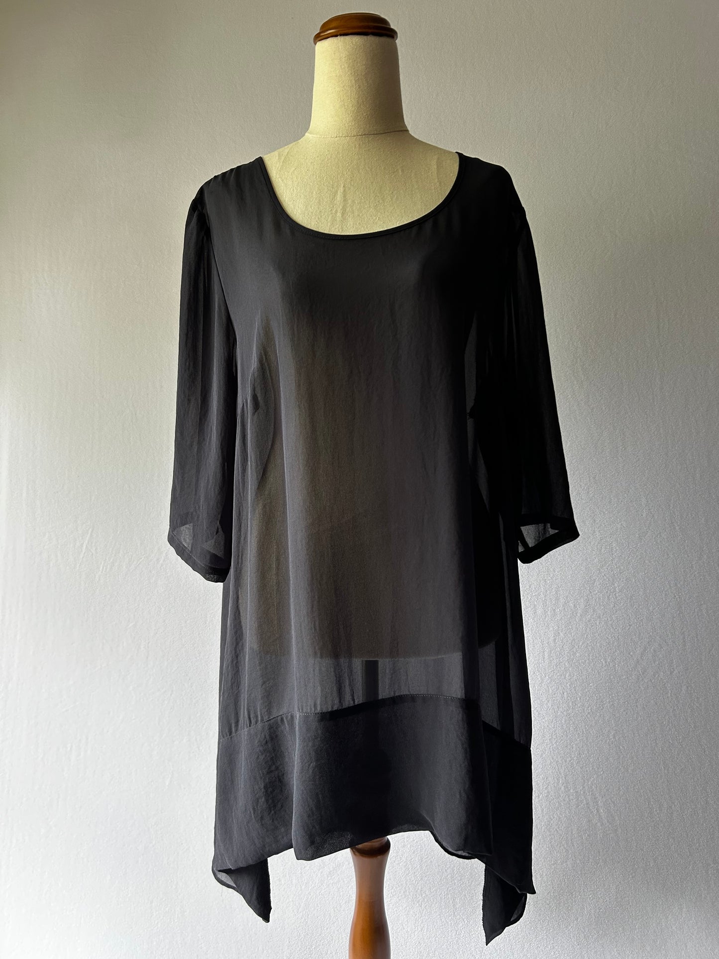 OBI Black Silk Blouse Size 14 — Made in New Zealand