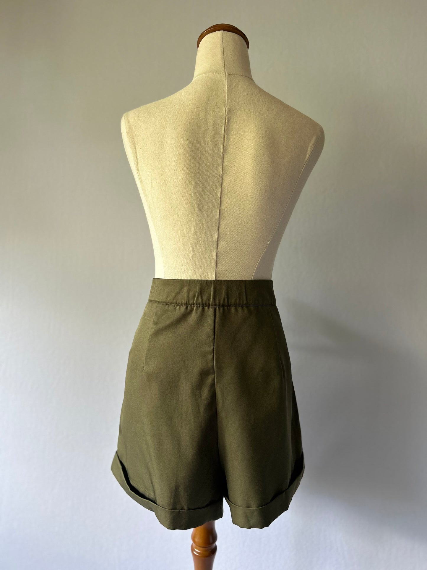 Khaki Utility Belted Shorts - Kids Size 14 (Fits NZ 8/10) - Polyester